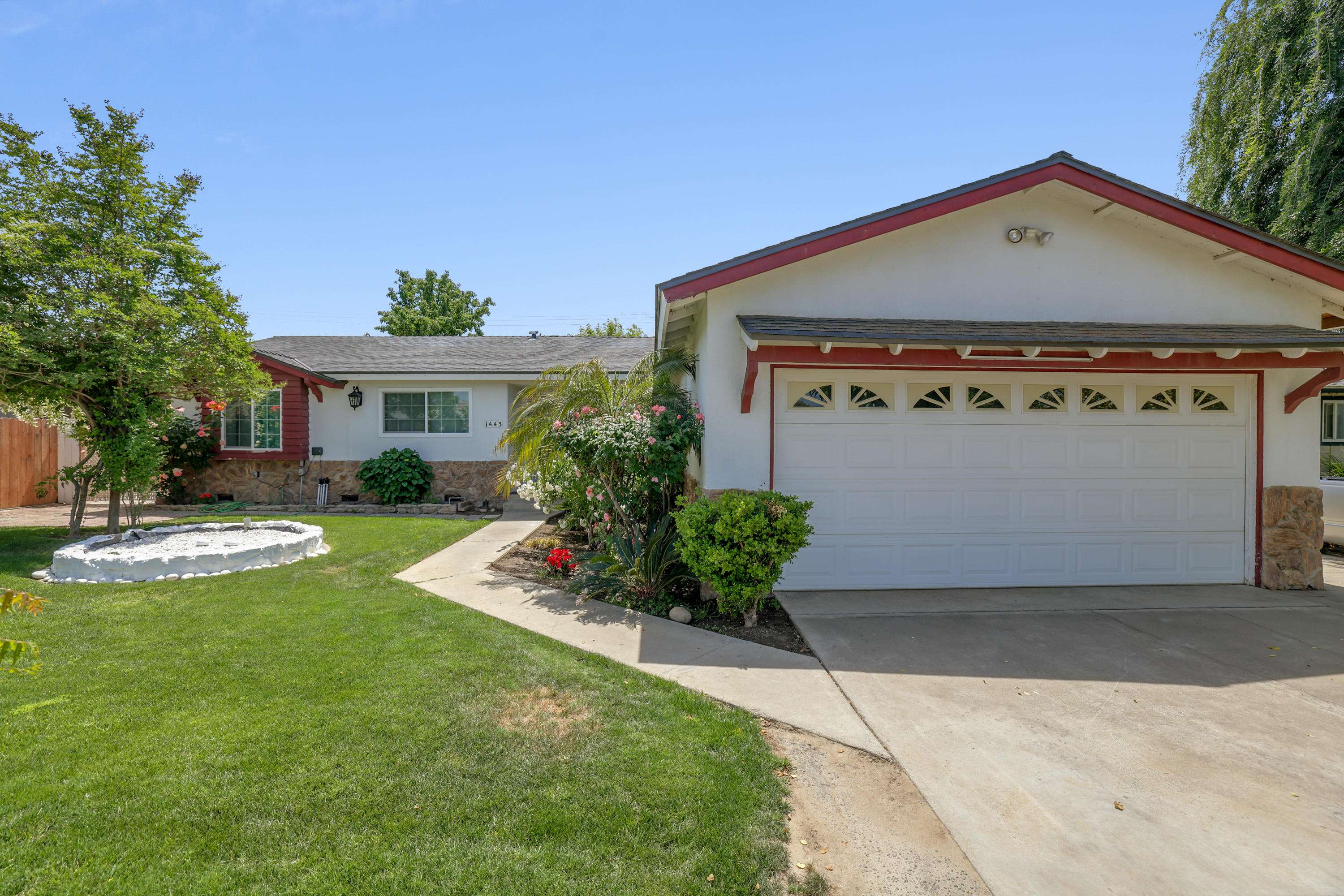 Tulare, CA 93274,1443 W Beaumont Avenue