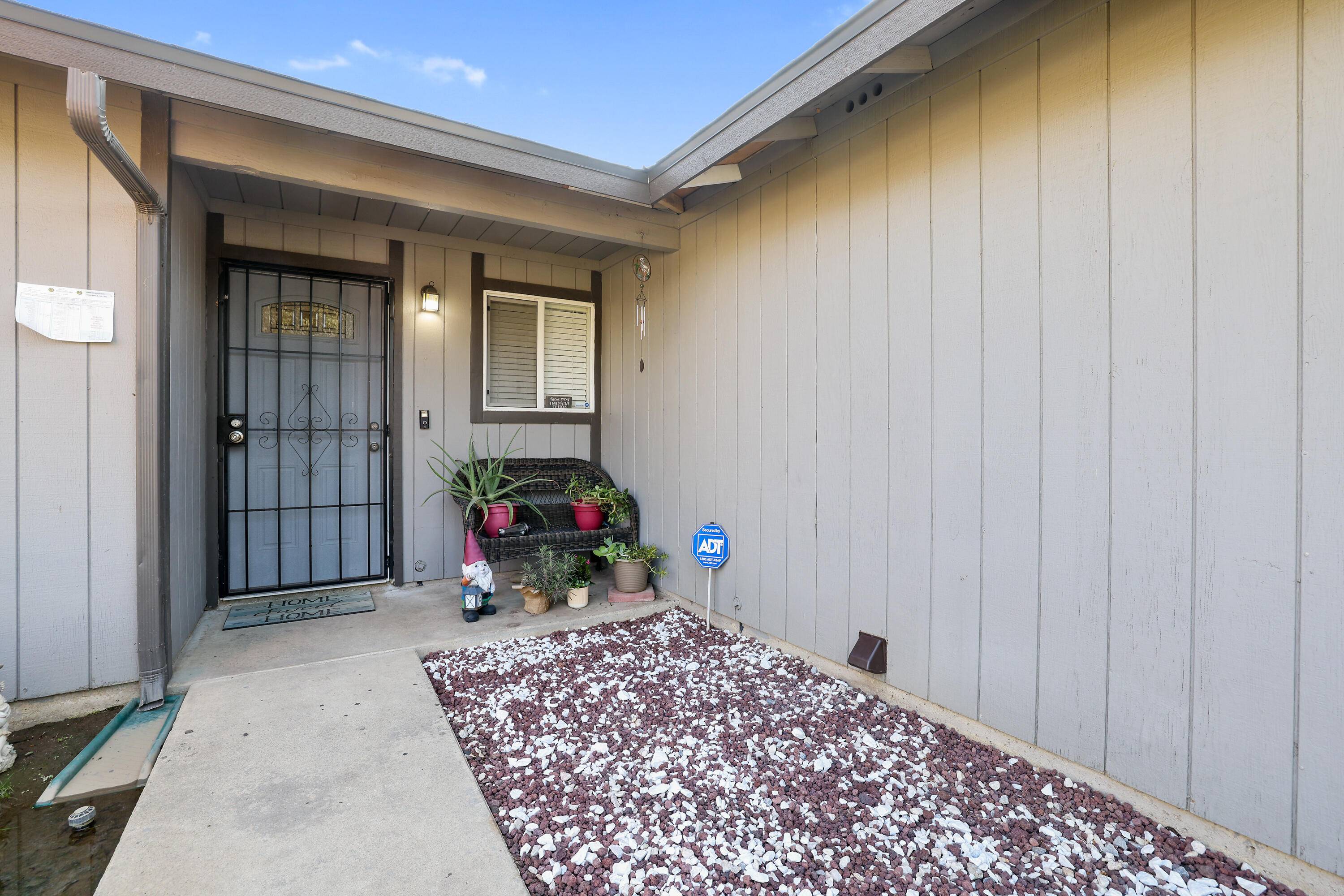 Tulare, CA 93274,1425 E Cypress Avenue