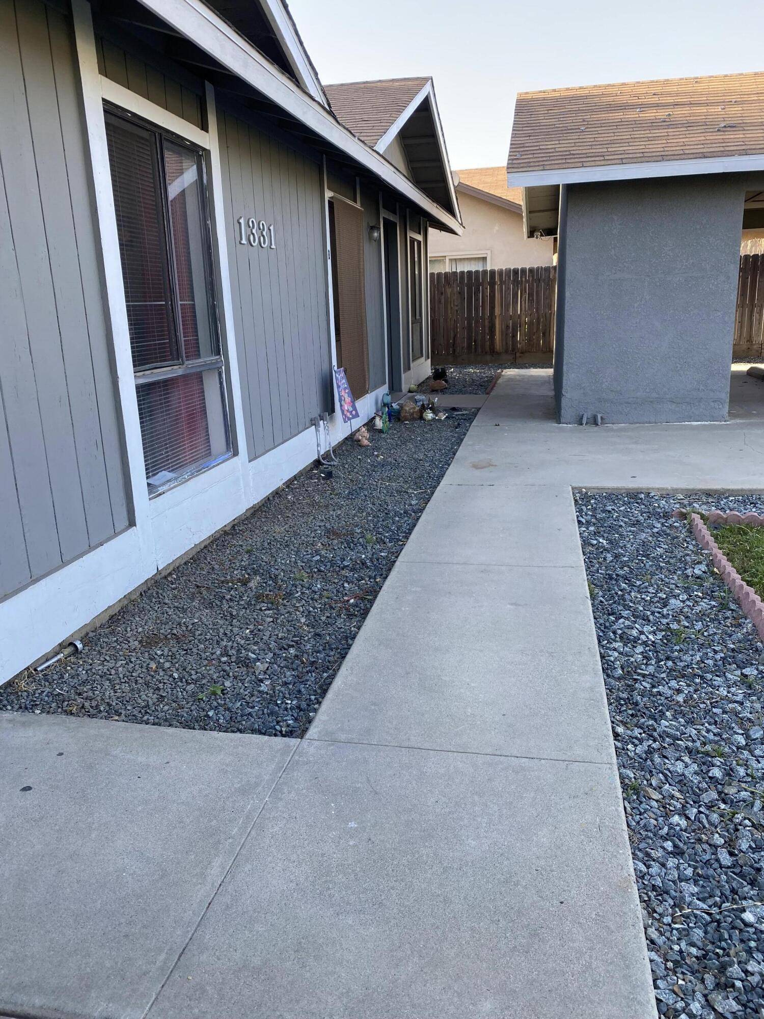 Porterville, CA 93257,1331 N Cloverleaf Place