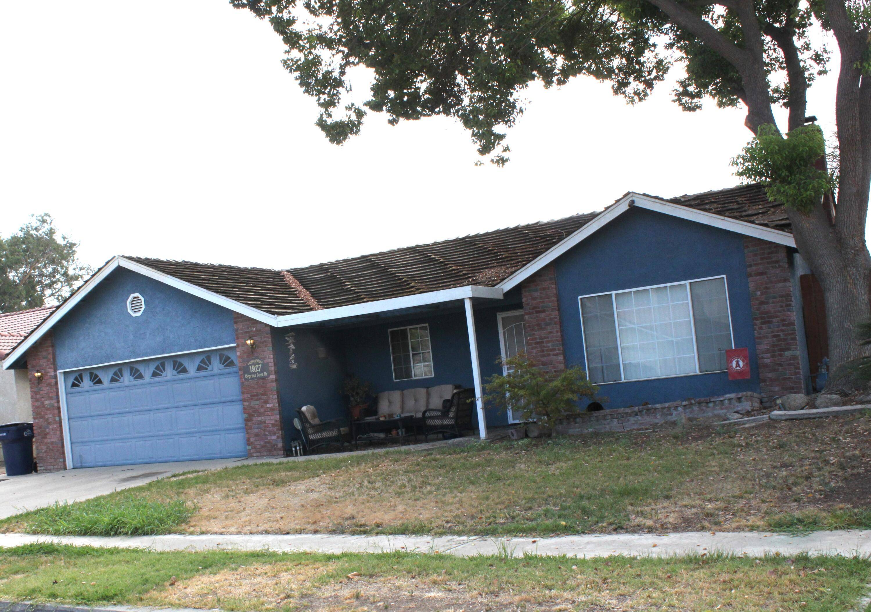 Tulare, CA 93274,1927 Cypress Cove Drive