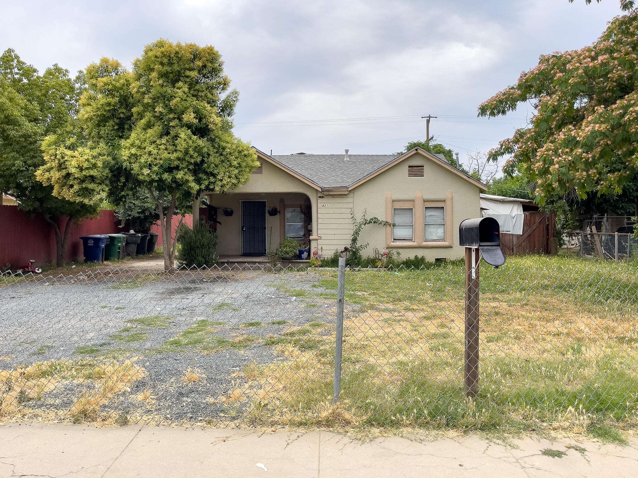 Farmersville, CA 93223,431 S Shasta Avenue