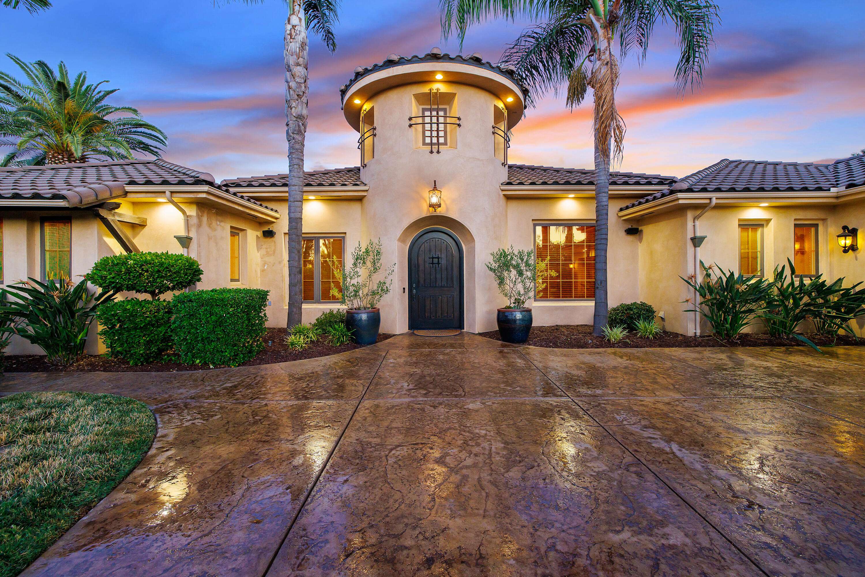 Visalia, CA 93291,4001 W Lark Avenue