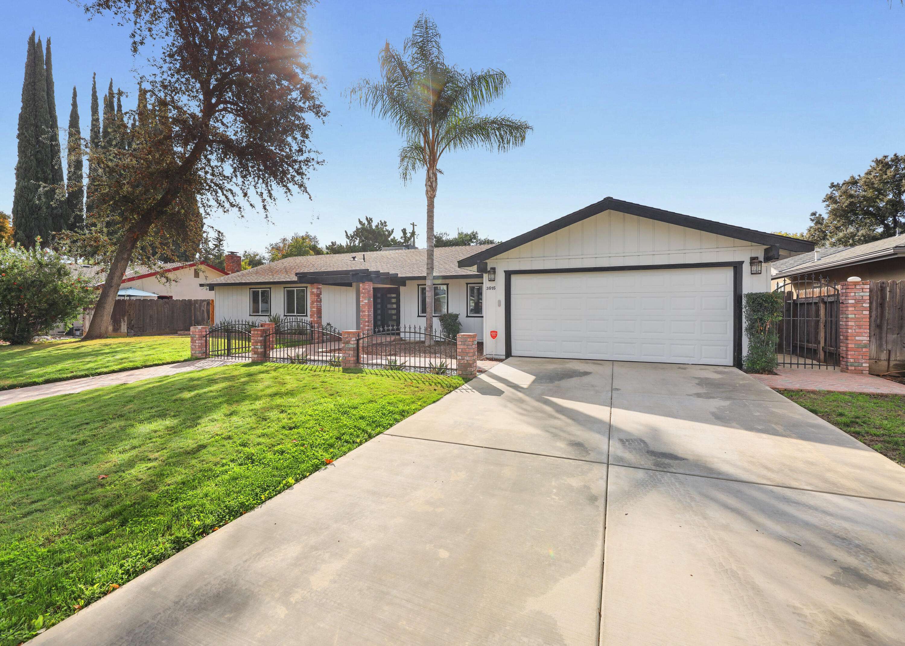 Visalia, CA 93277,3515 W Iris Avenue