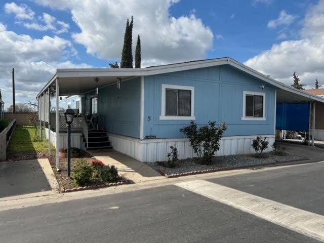 Tulare, CA 93274,900 E Rankin Road #5