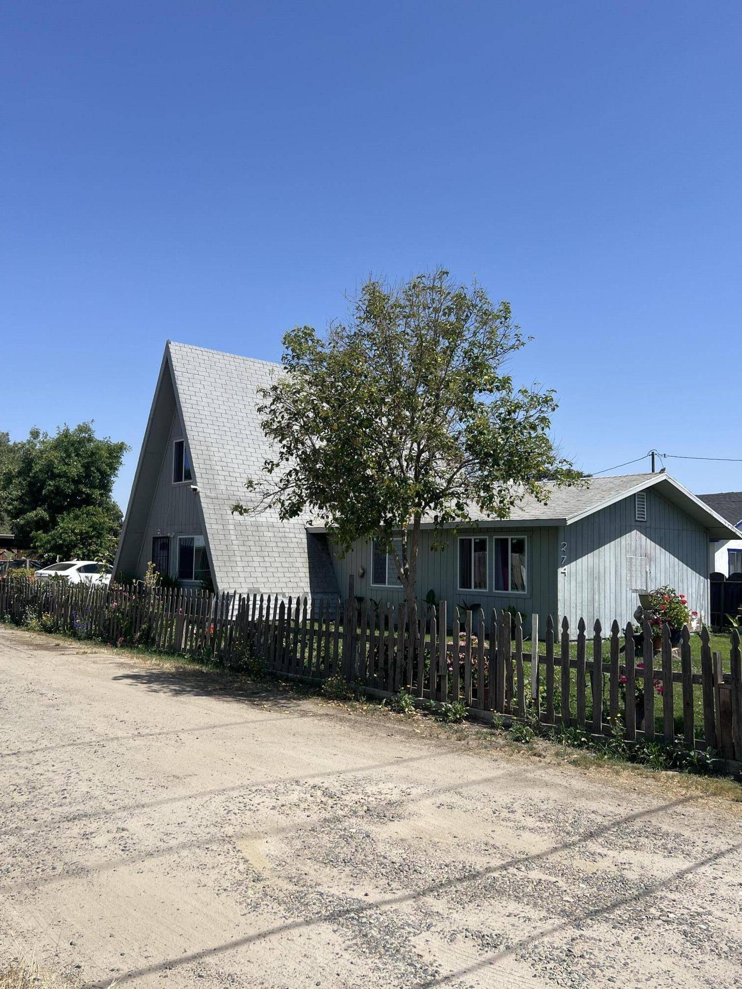 Pixley, CA 93256,248 S Elm Street #4