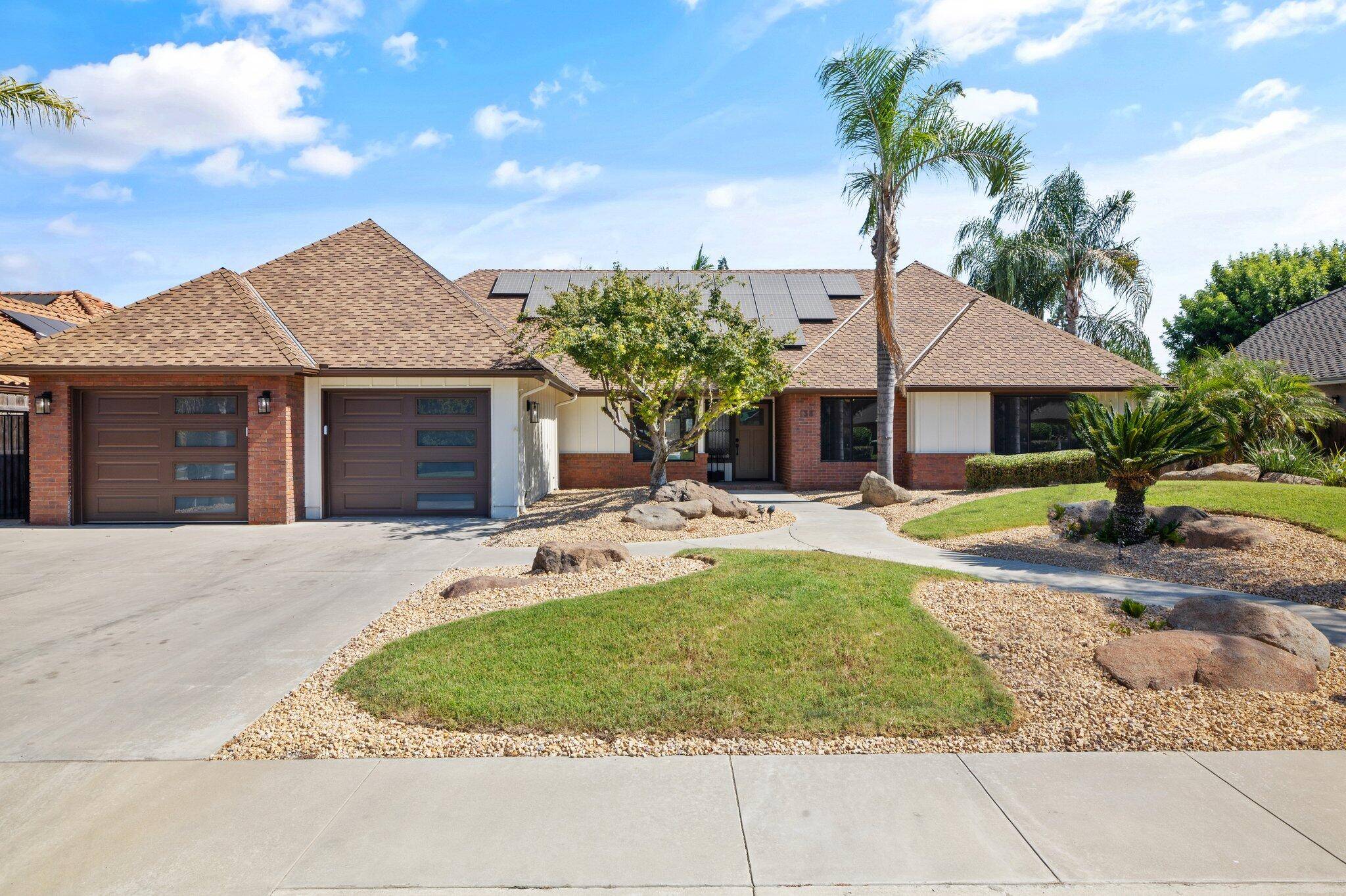 Visalia, CA 93277,138 E Chestnut Court