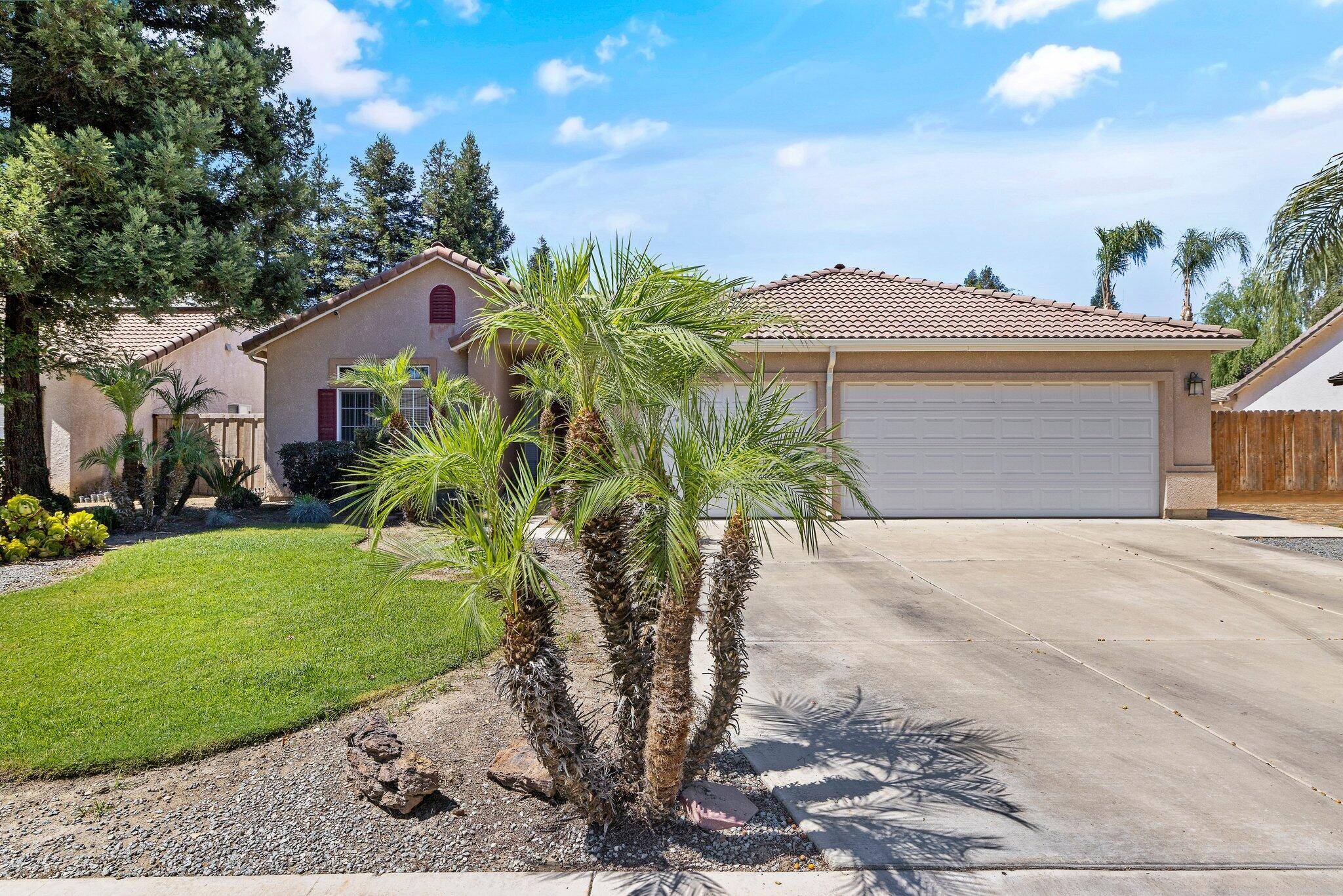 Visalia, CA 93277,4606 W Country Court