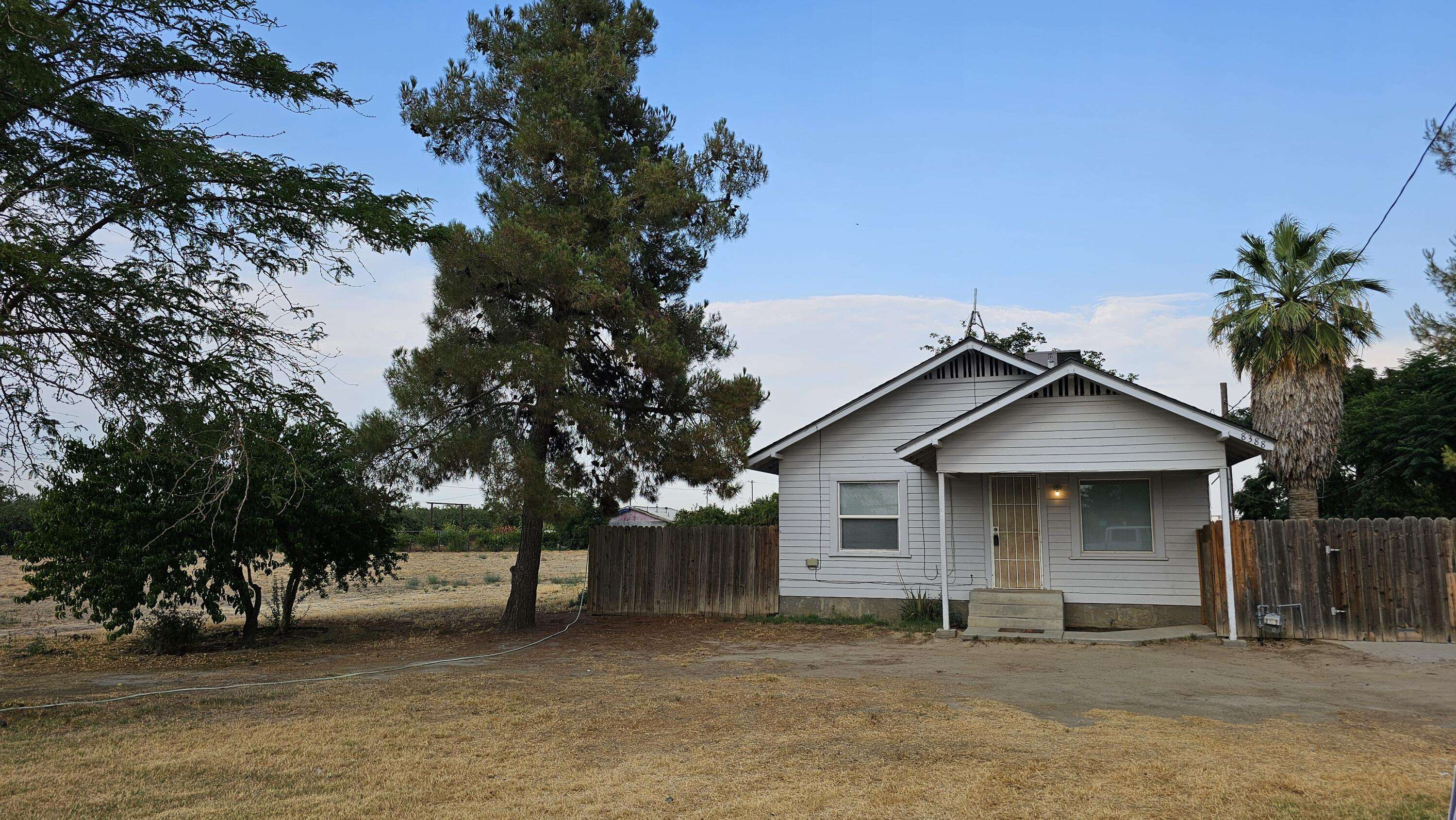 Pixley, CA 93256,8388 Road 134