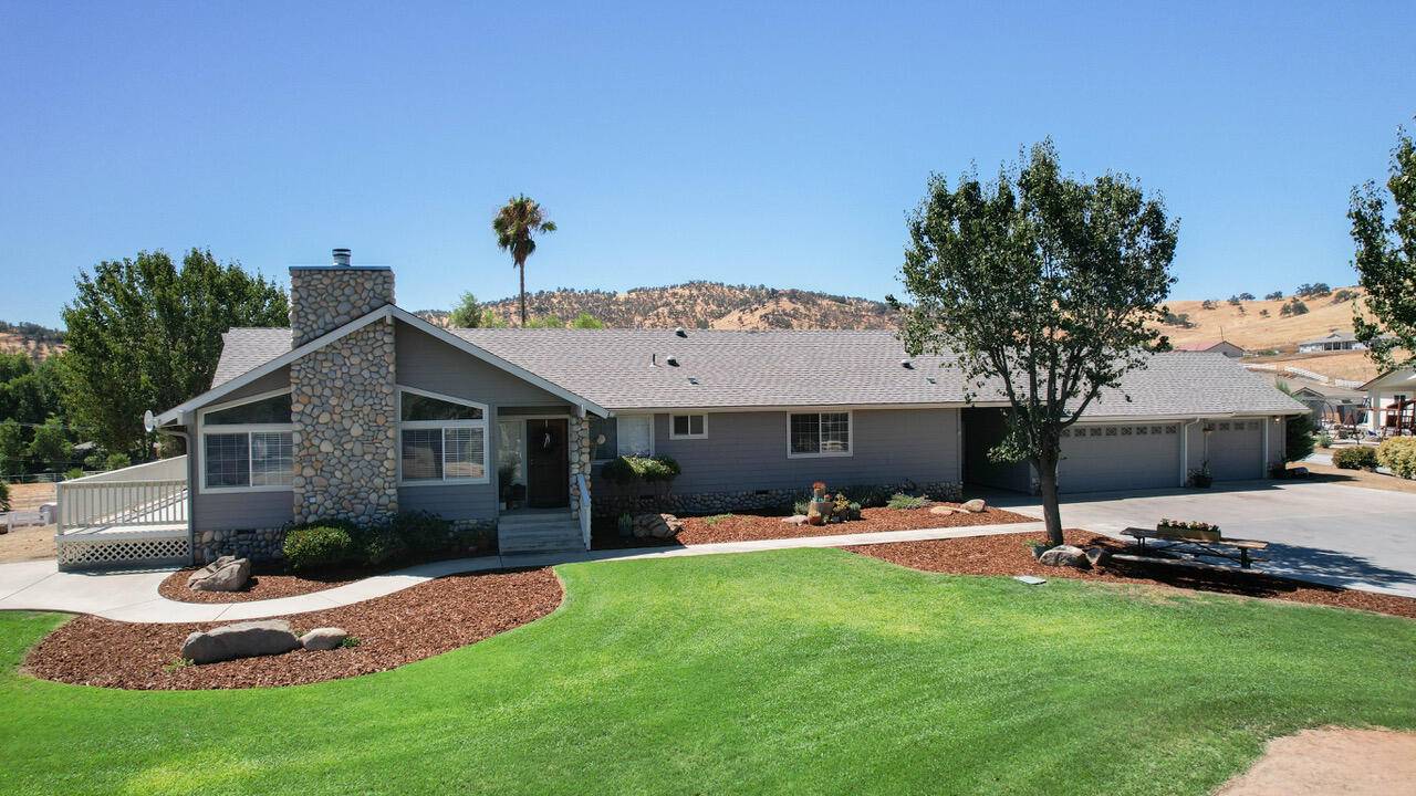 Springville, CA 93265,32165 Pleasant Oak Drive