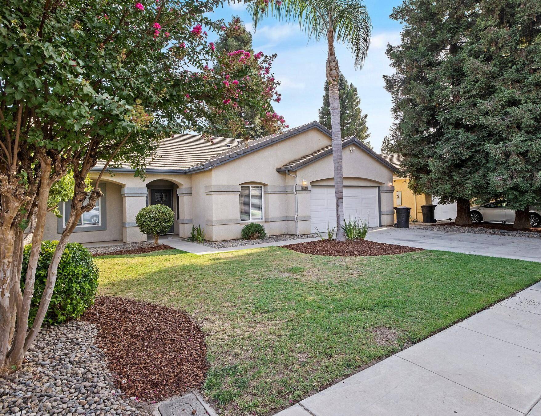 Visalia, CA 93292,4319 E Sue Avenue