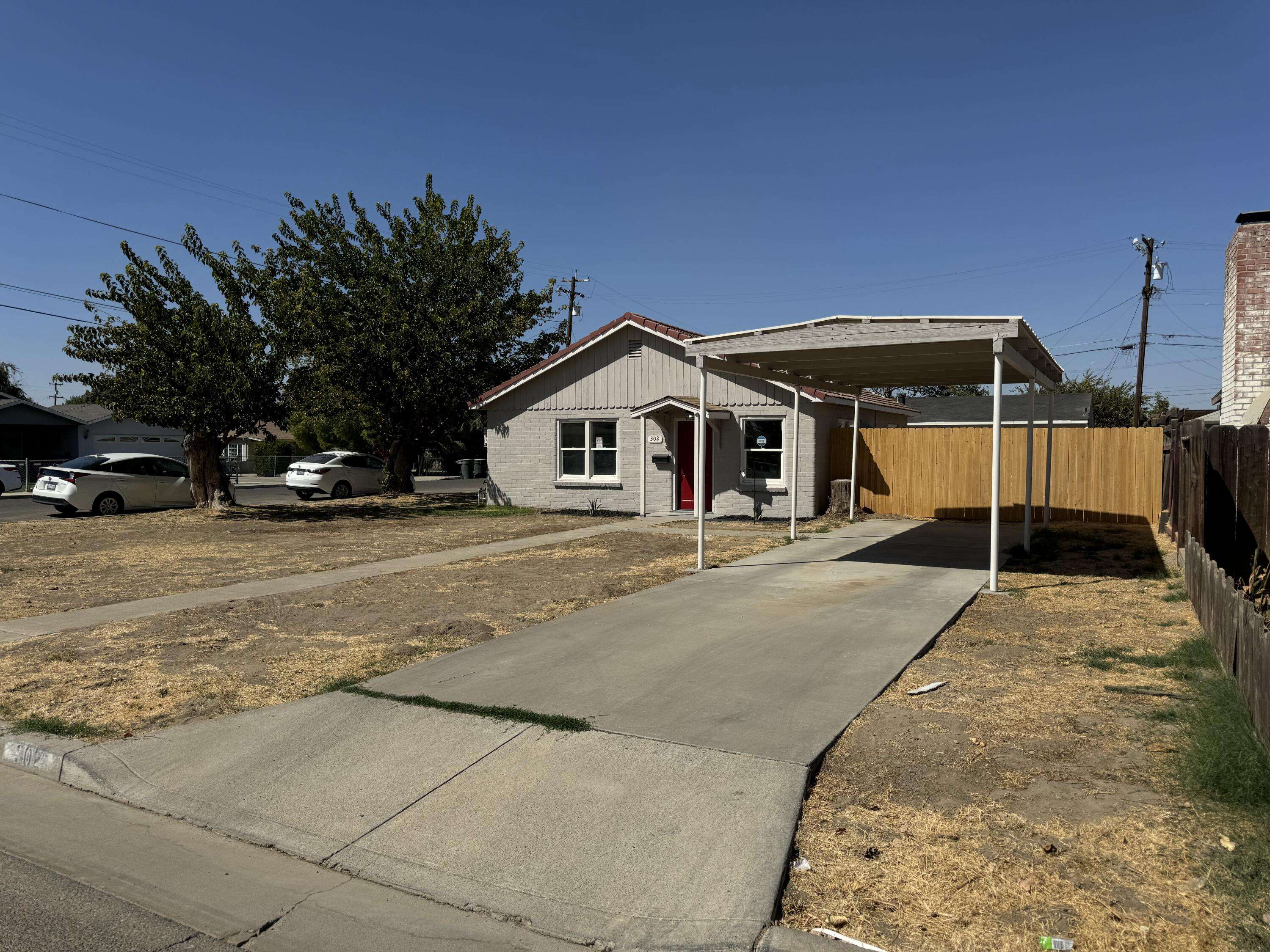 Lemoore, CA 93245,302 Walnut Street