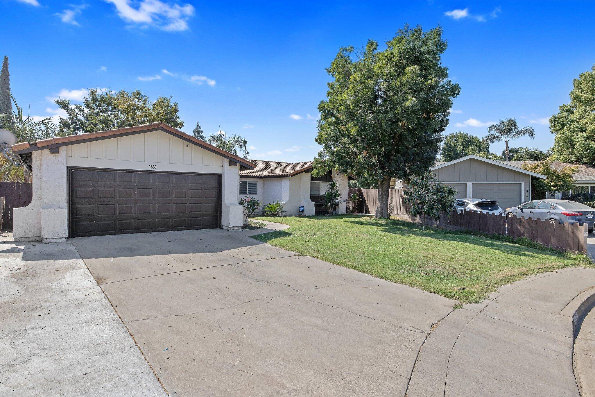 Visalia, CA 93277,1339 W Seeger W Court