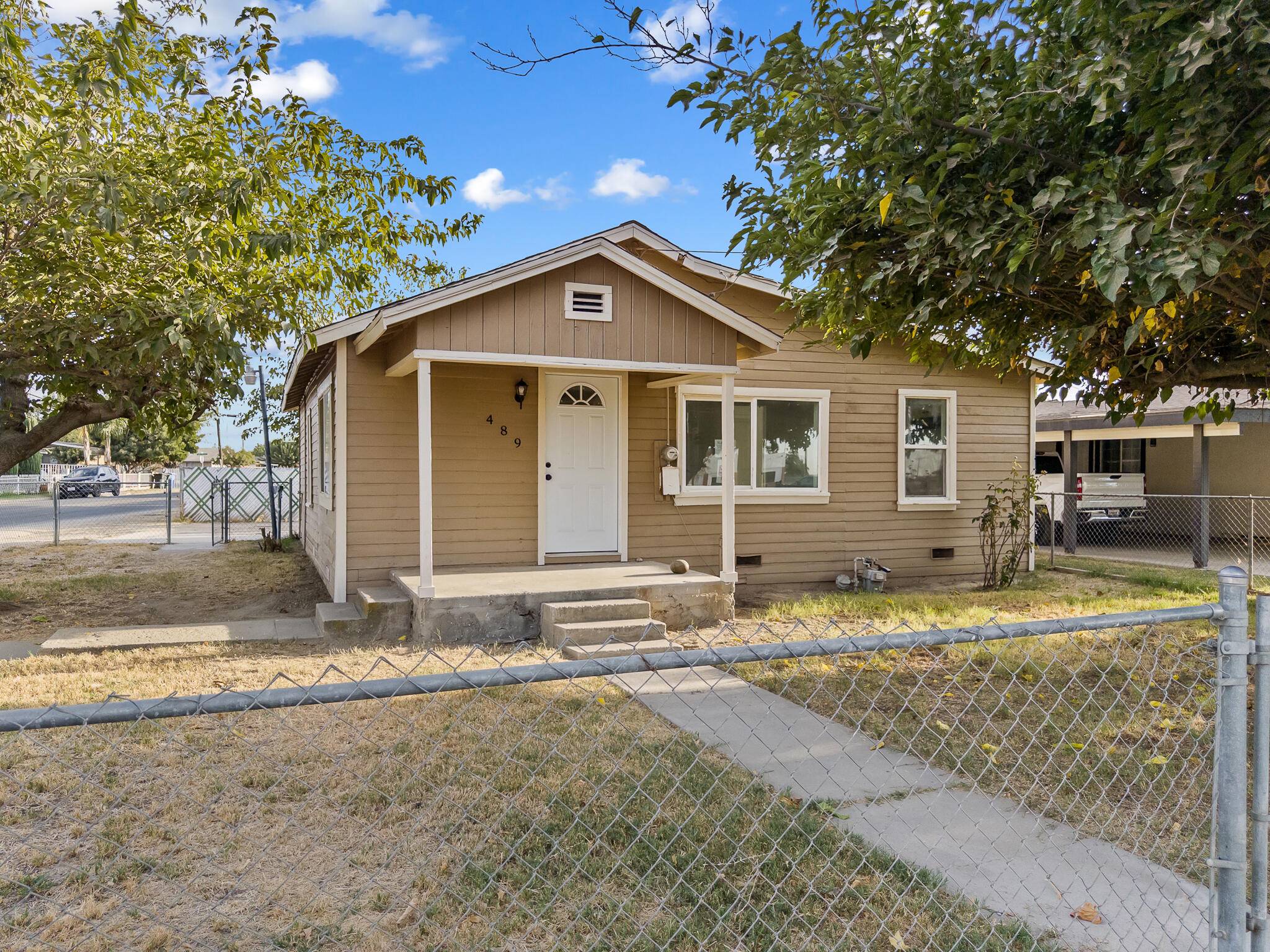 Pixley, CA 93256,489 Franklin Avenue