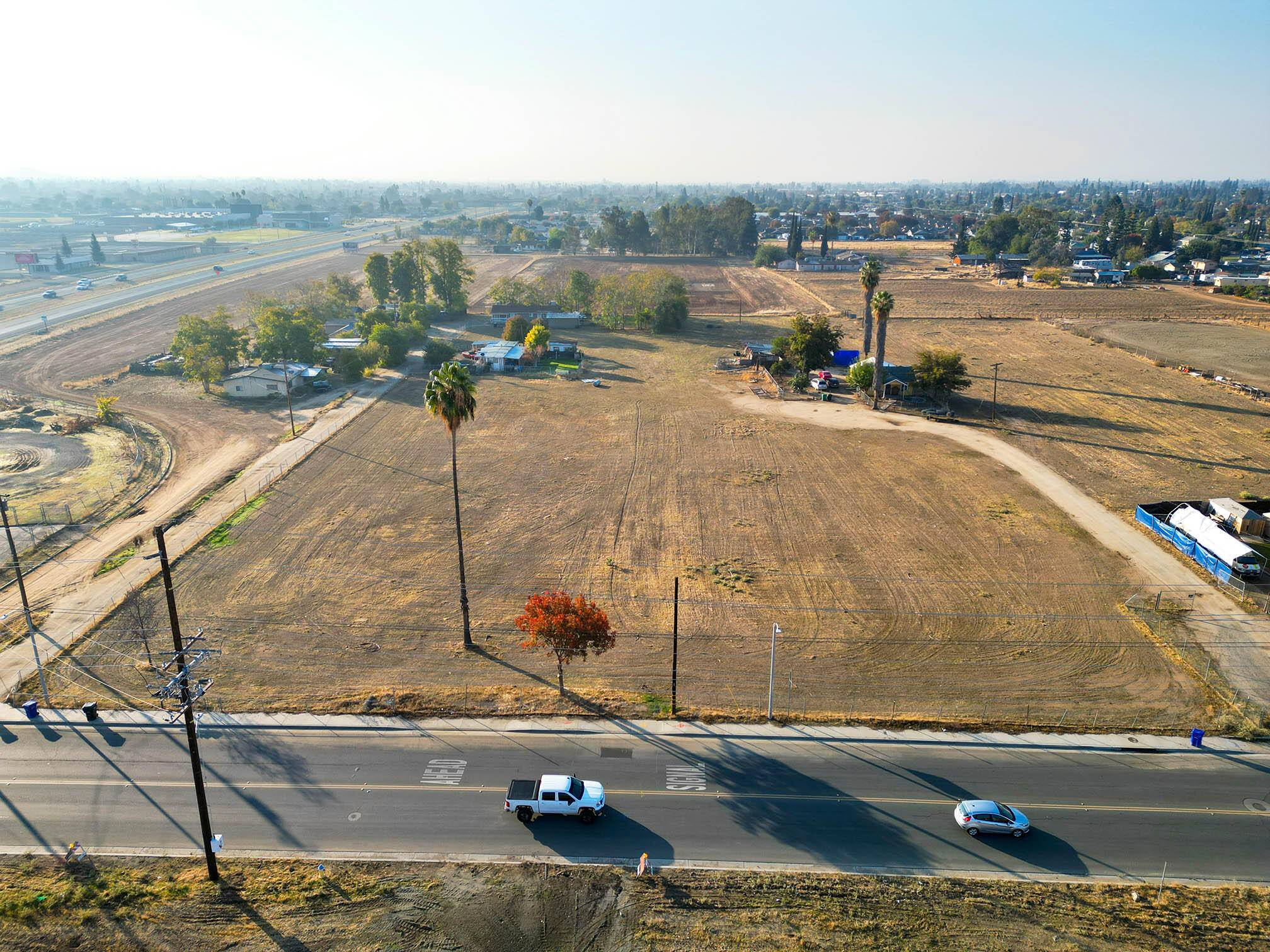 Porterville, CA 93257,8 W Northgrand Avenue