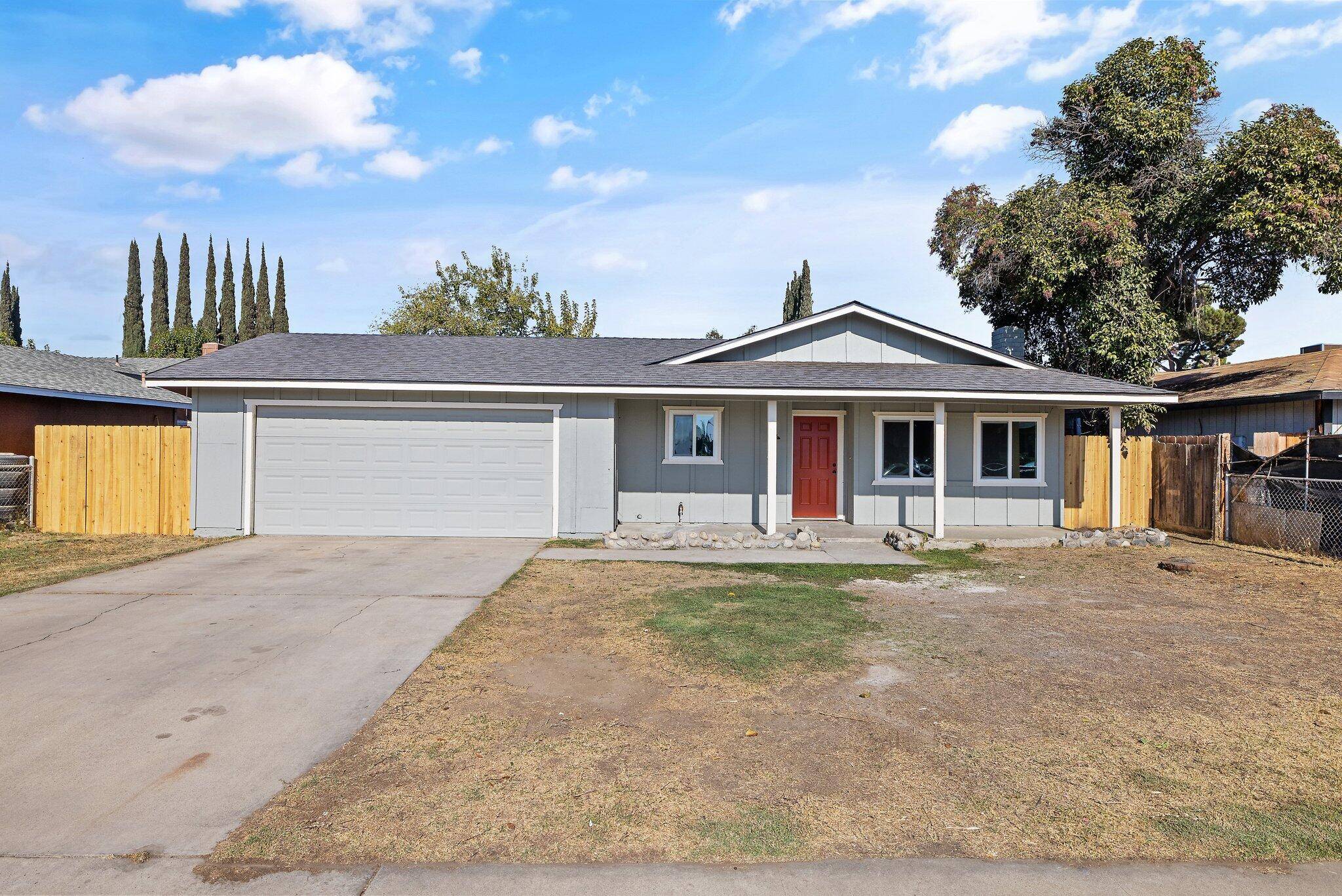 Visalia, CA 93291,1702 W Elowin Avenue