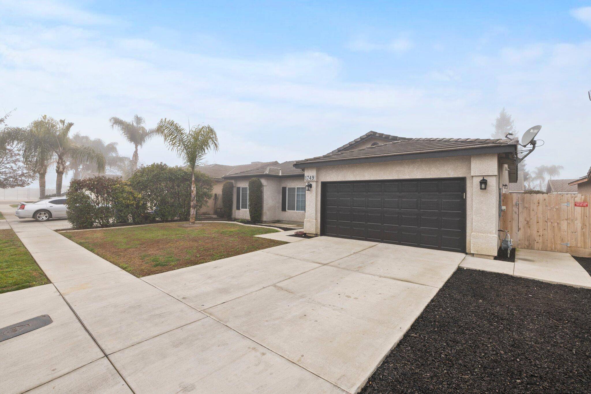 Tulare, CA 93274,1749 Eaton Street