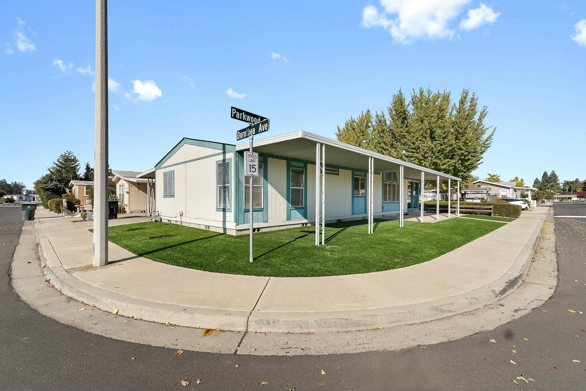 Visalia, CA 93277,3131 S Parkwood Street