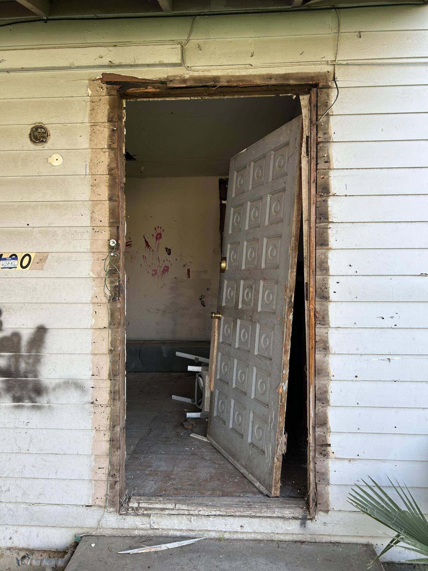 Visalia, CA 93291,1001 W Buena Vista Avenue