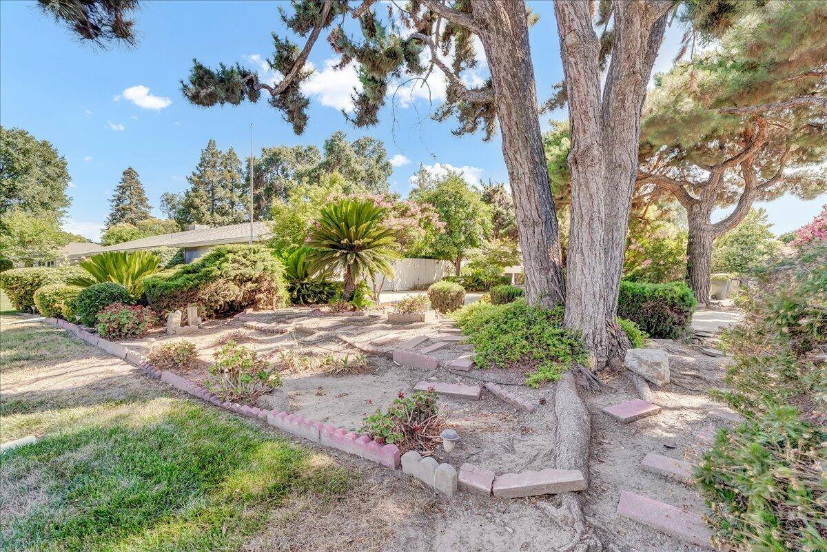 Visalia, CA 93291,3535 W Mill Creek Drive