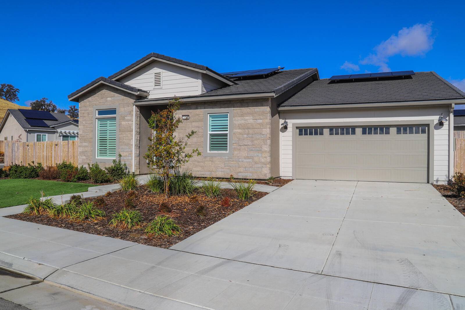 Friant, CA 93626,20102 Palmina Drive