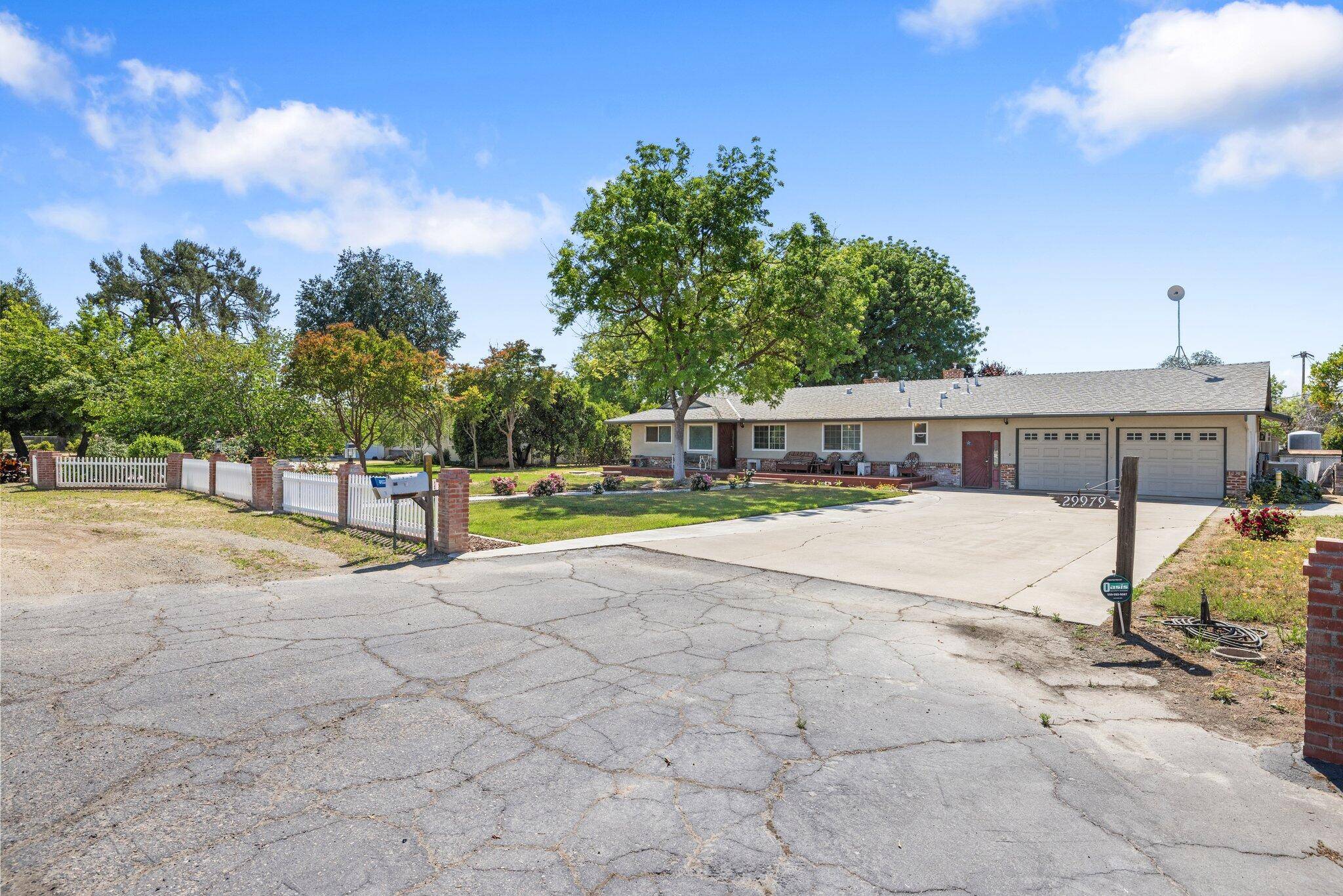 Exeter, CA 93221,29979 Rd 196