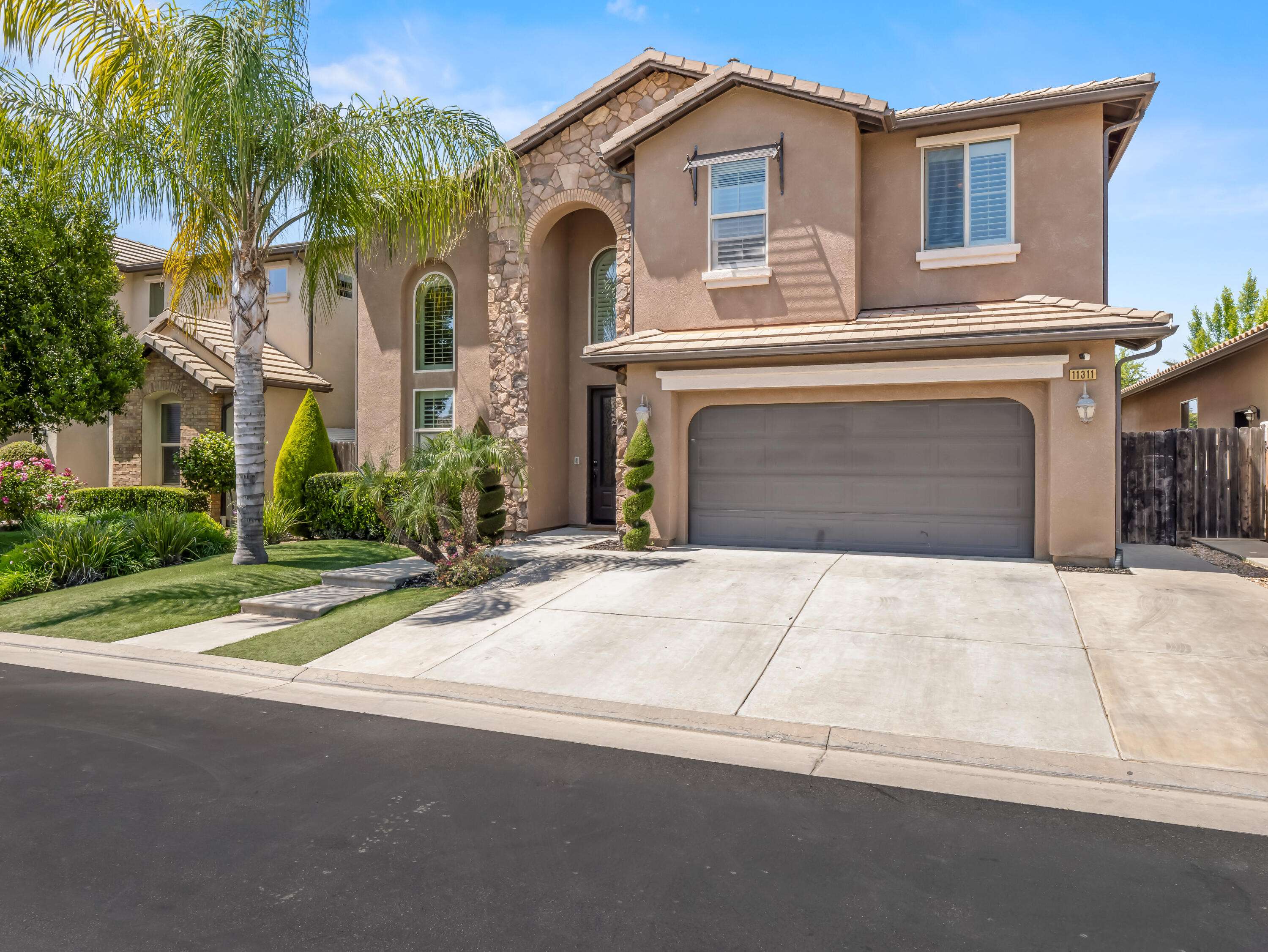 Fresno, CA 93730,11311 N Via Napoli Drive