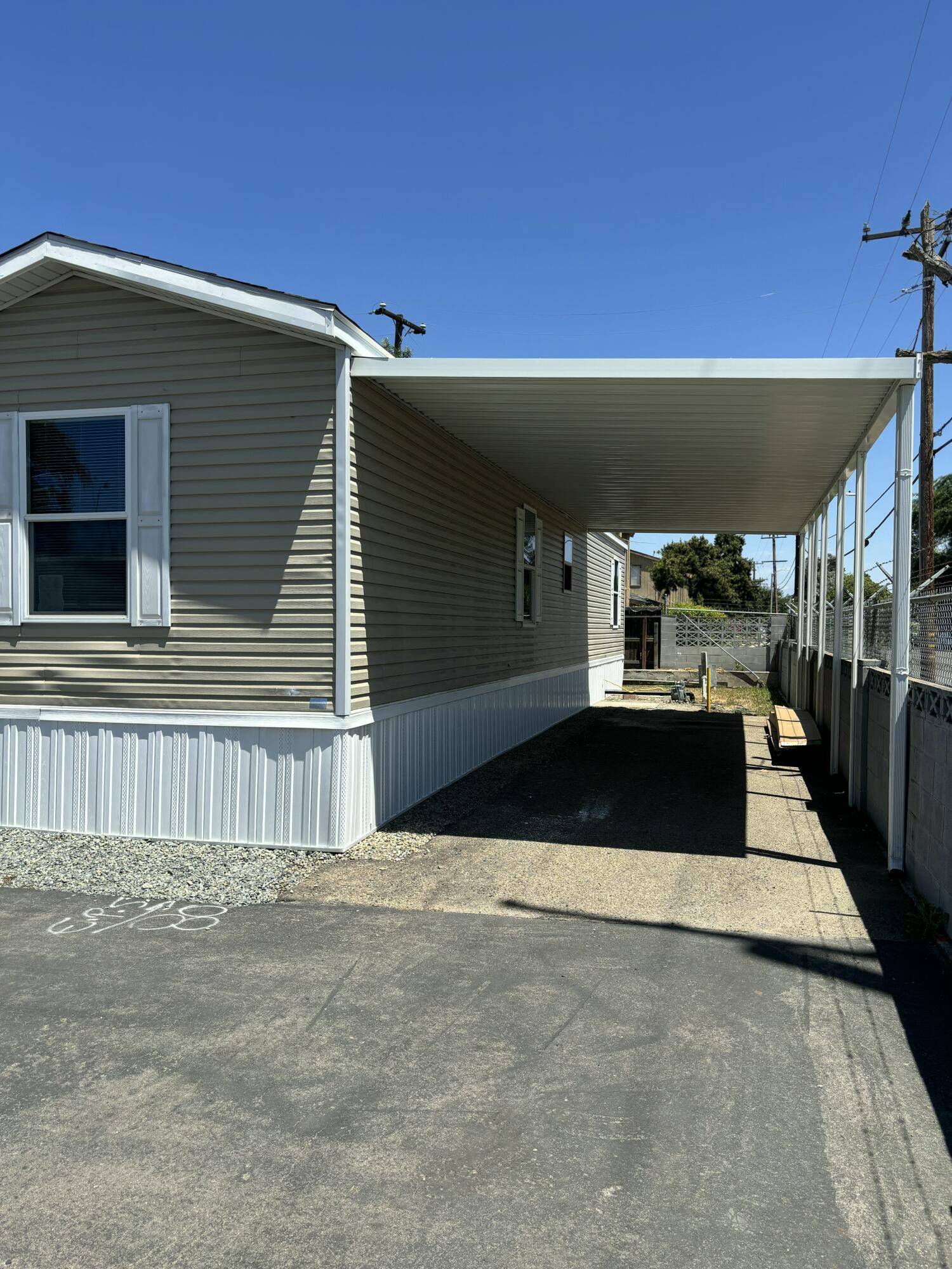 Visalia, CA 93277,820 S Chinowth Road #80