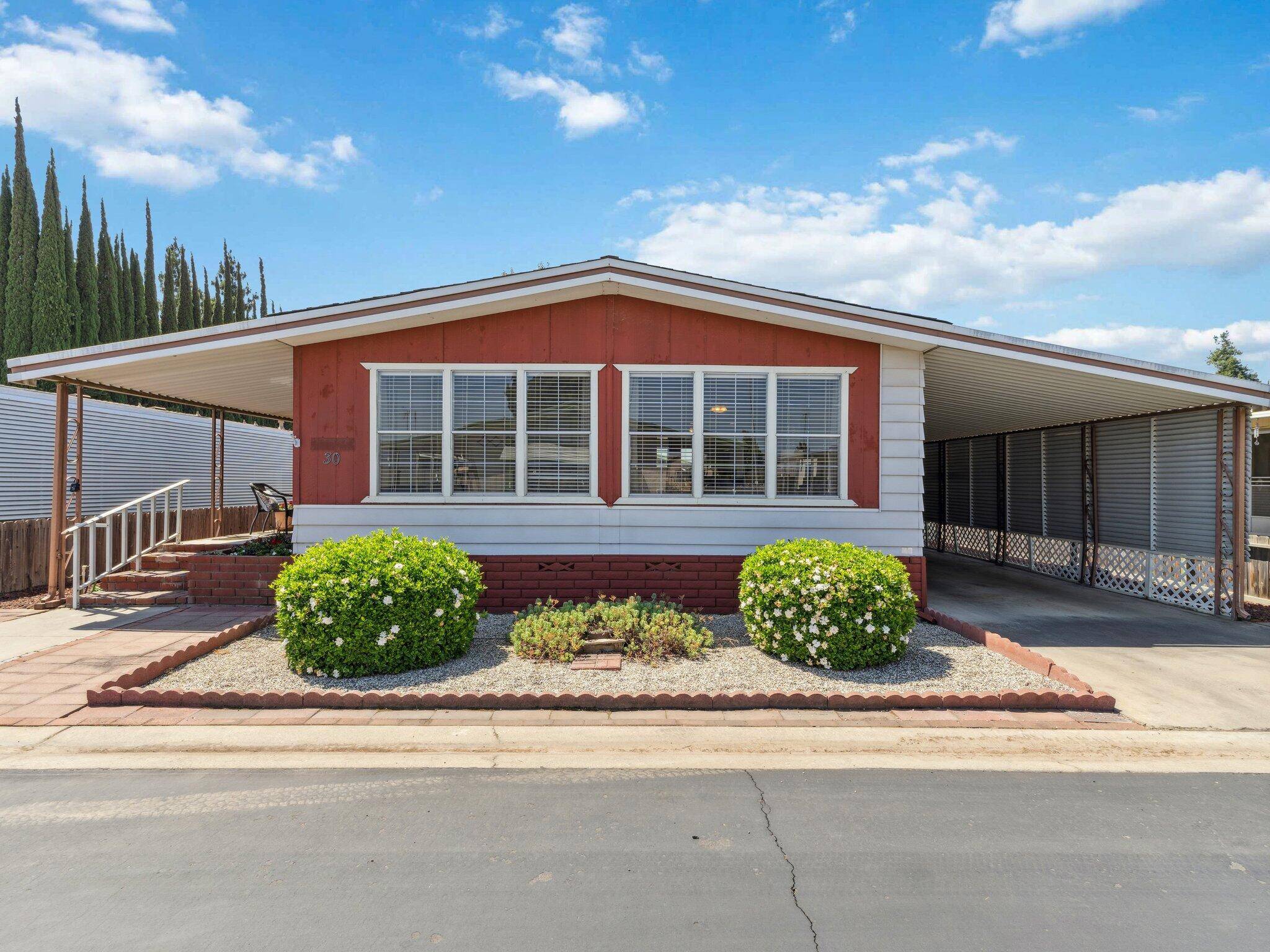 Visalia, CA 93277,2627 W Midvalley Avenue #30