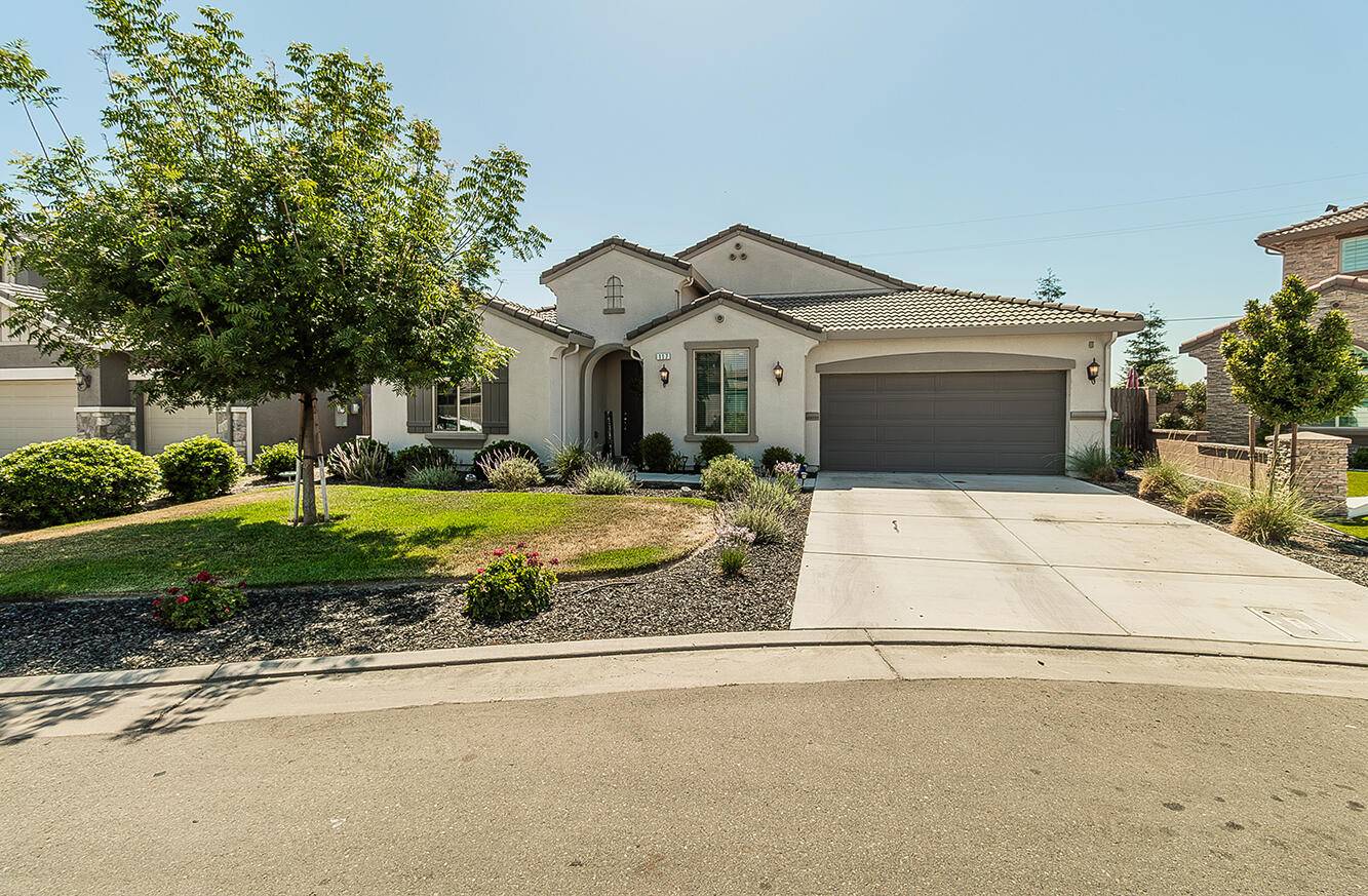 Dinuba, CA 93618,117 Emperor Way