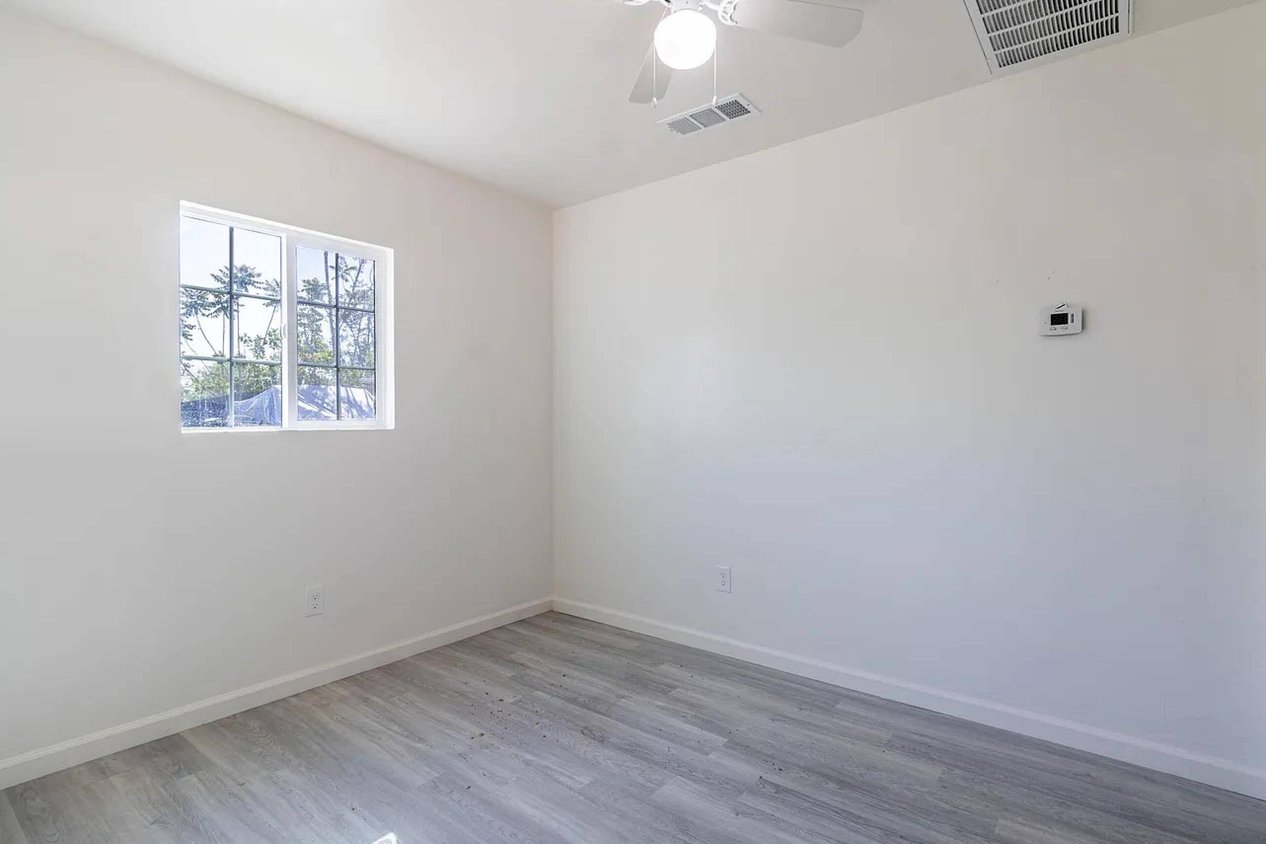 Bakersfield, CA 93307,338 Augusta Street