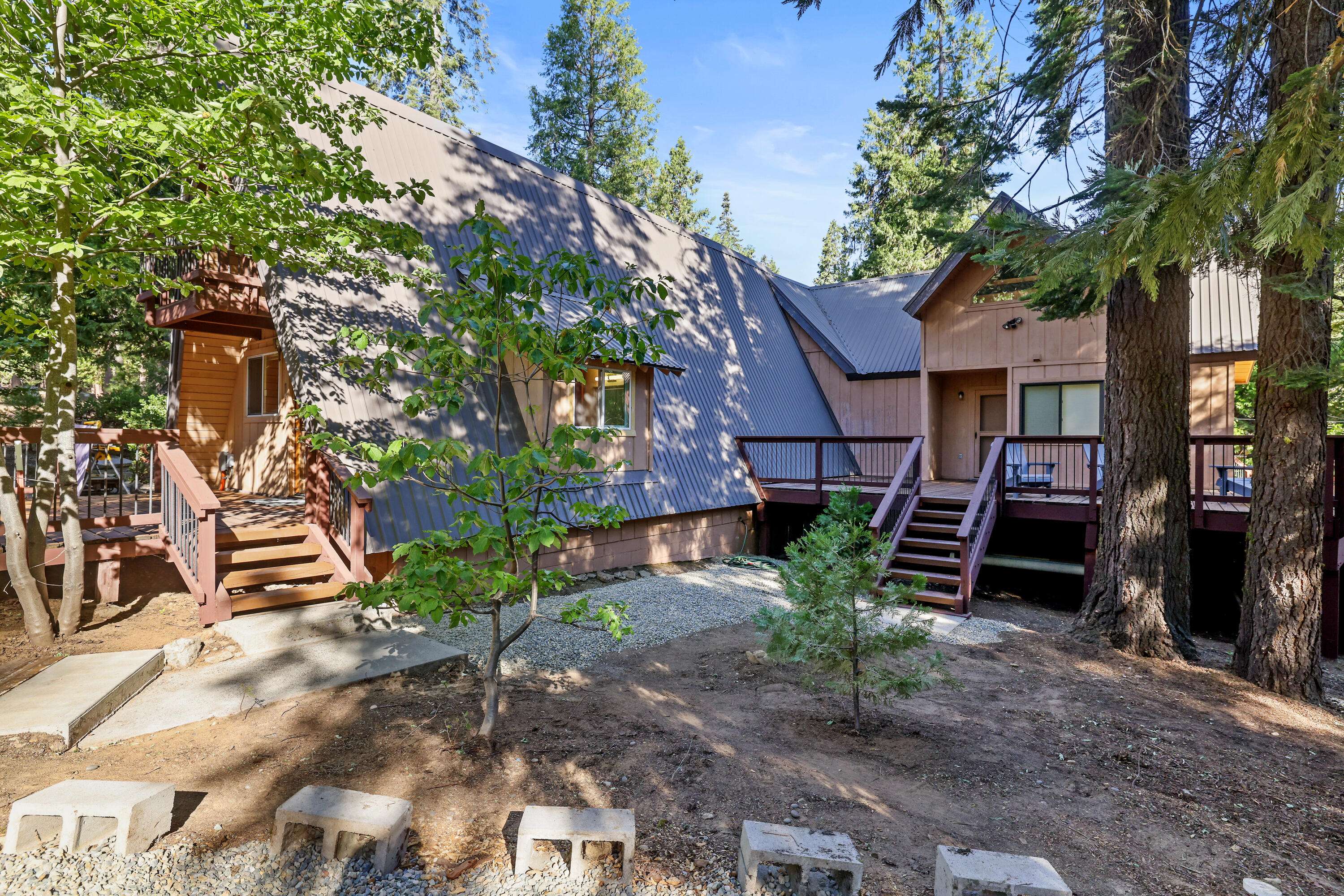 Shaver Lake, CA 93664,42270 Rockledge Road