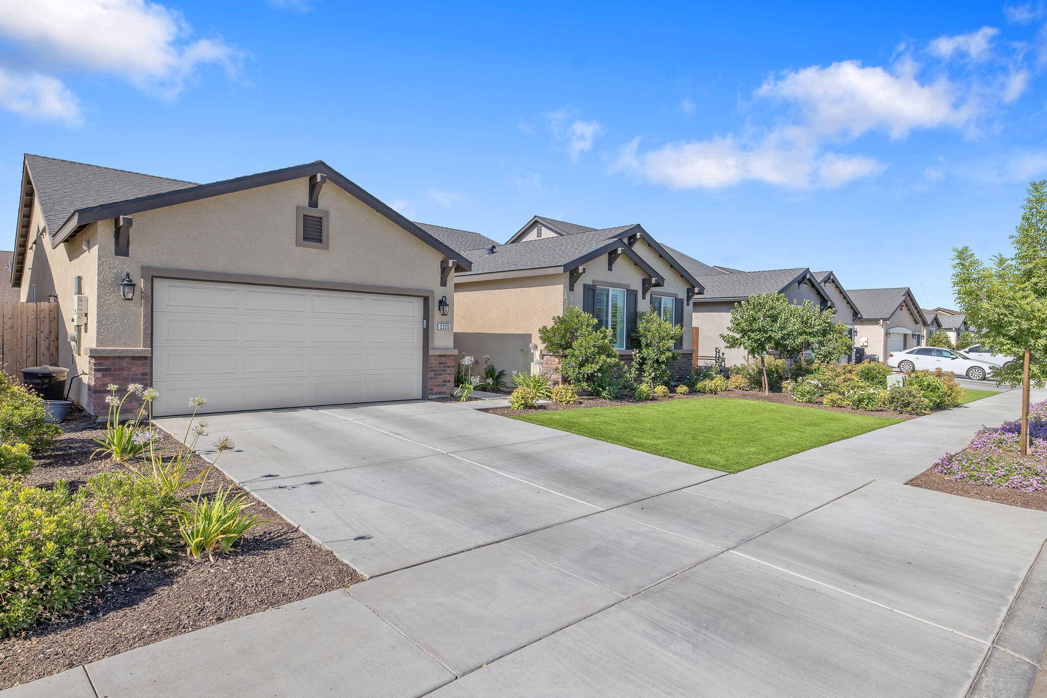 Visalia, CA 93292,2325 E Copper Court