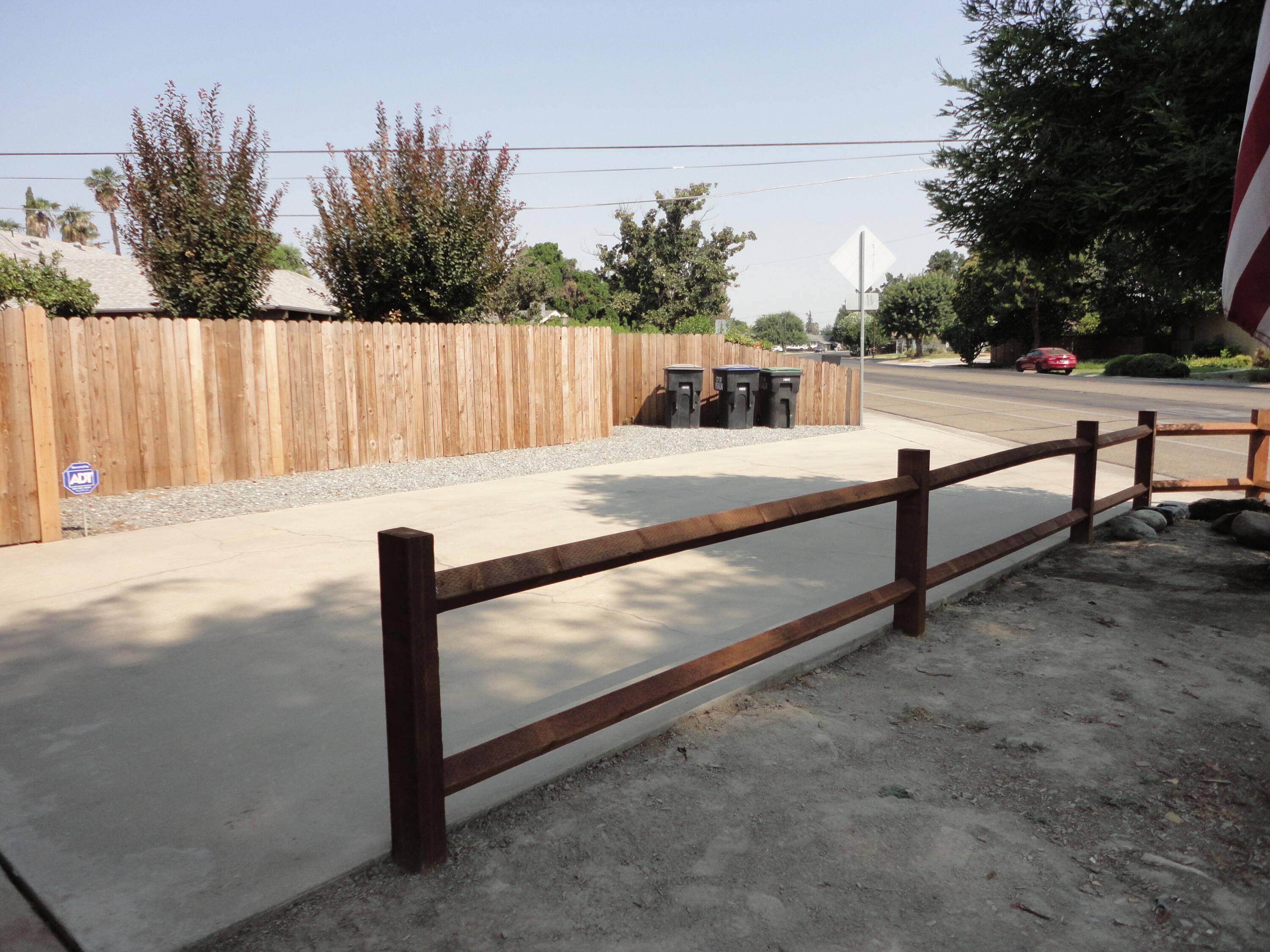 Visalia, CA 93277,3208 W Royal  Oaks Drive