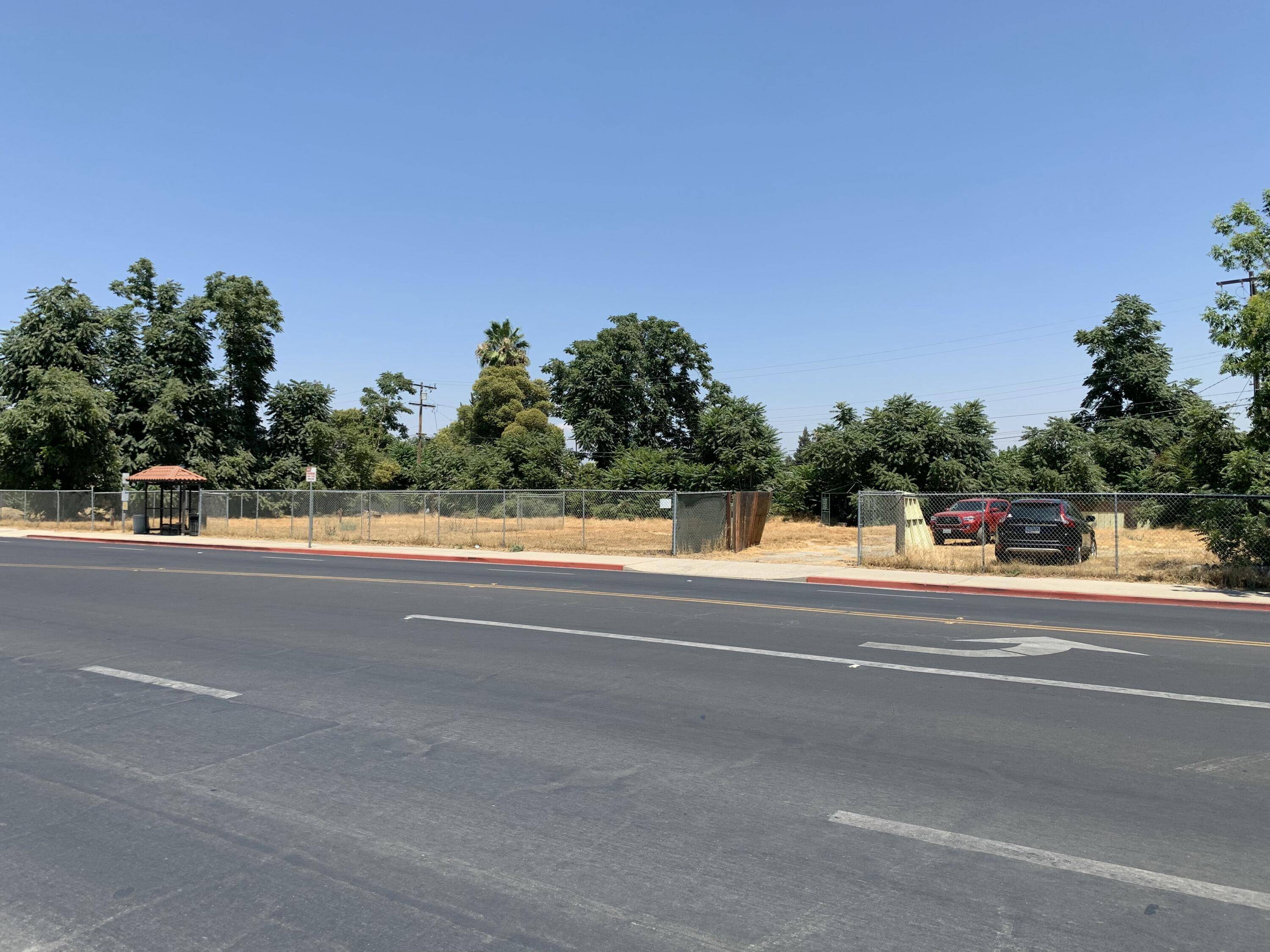 Farmersville, CA 93223,146 S Farversville Boulevard