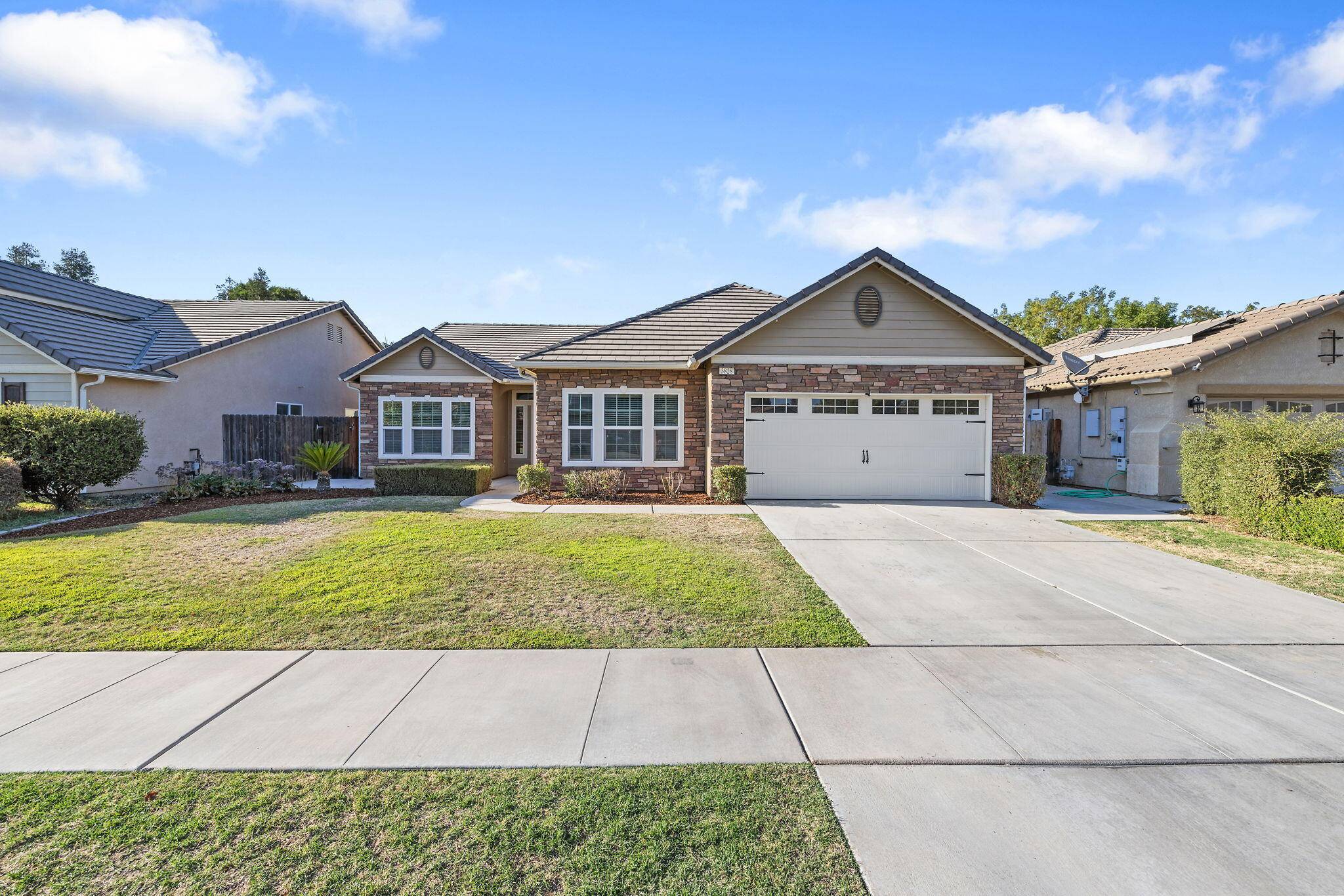 Visalia, CA 93291,3828 W Prospect Avenue