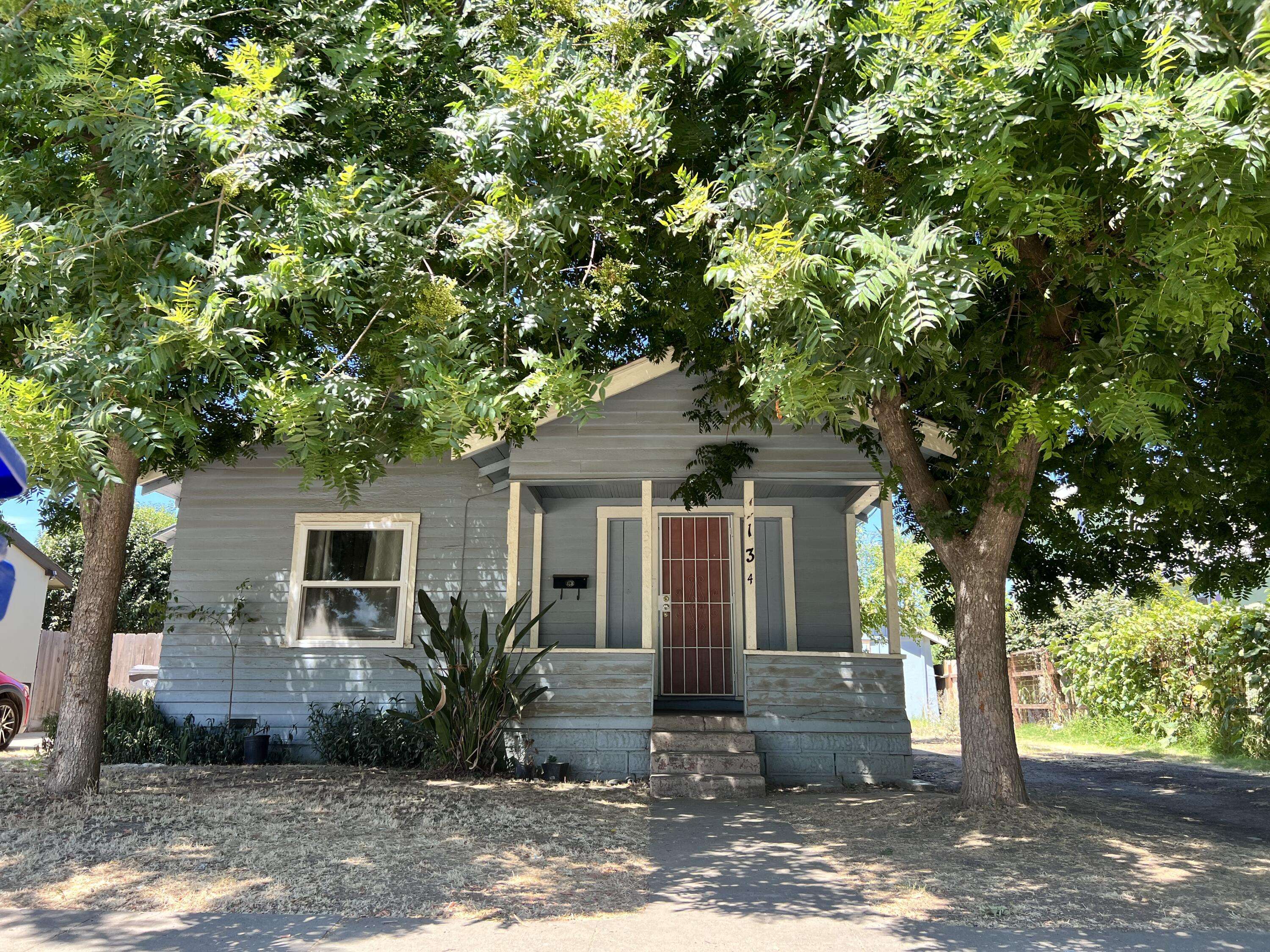 Exeter, CA 93221,134 S Quince Avenue
