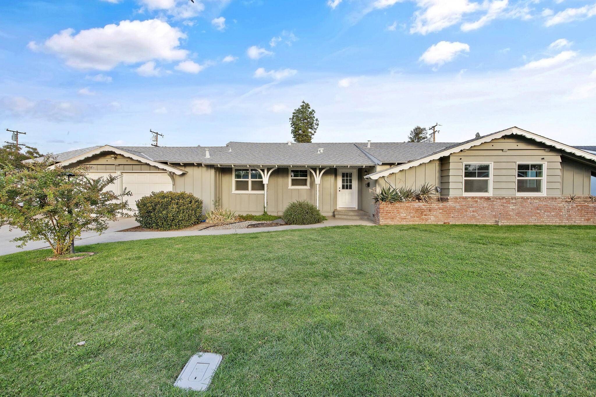 Visalia, CA 93277,2320 S Locust Street