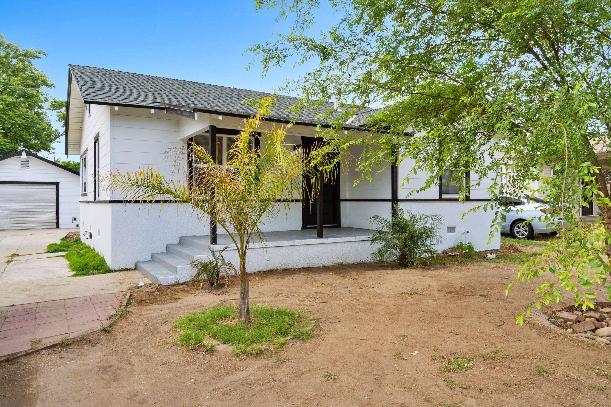 Fresno, CA 93728,1559 N Carruth Avenue