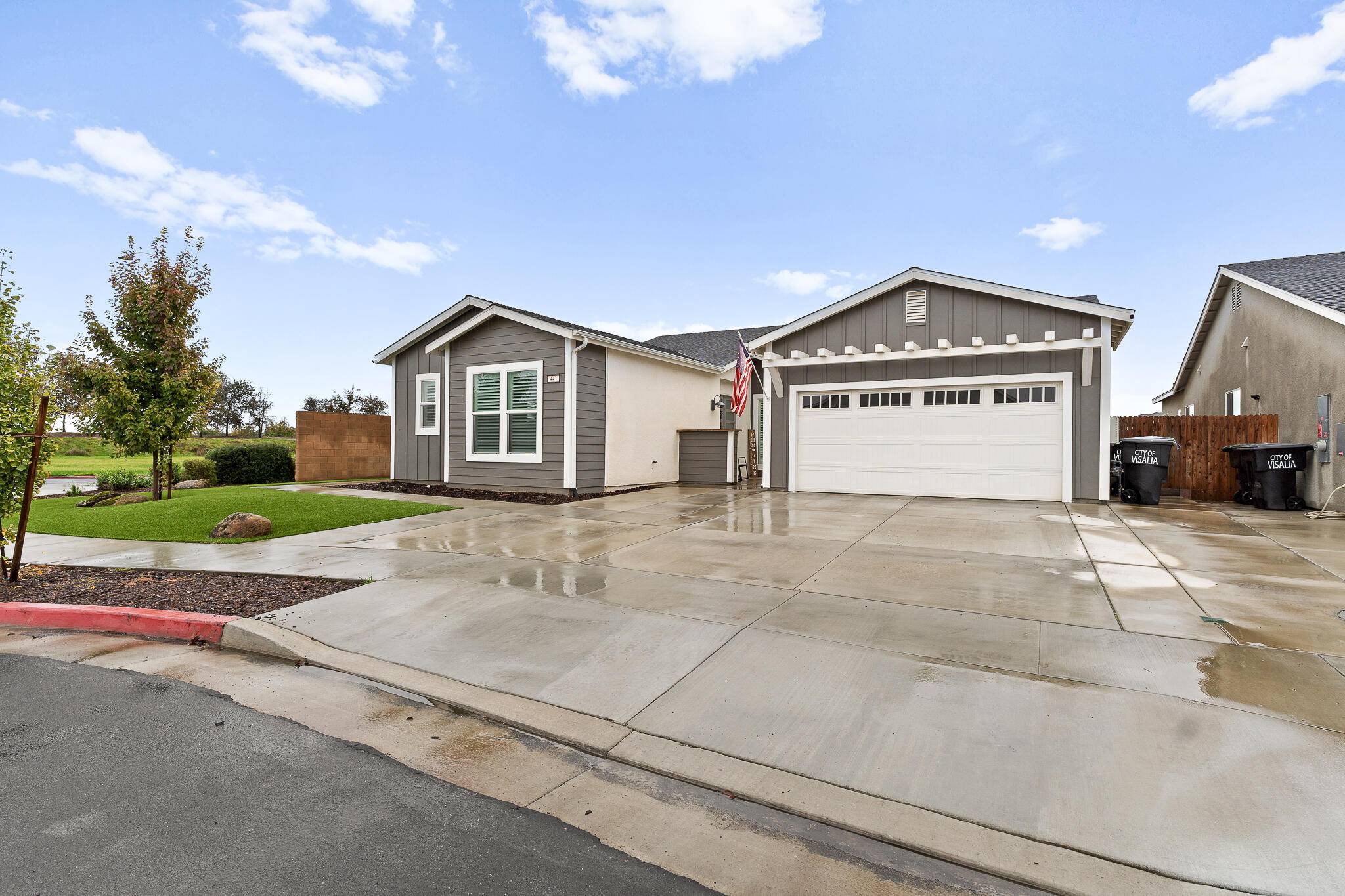 Visalia, CA 93291,443 E Tyler Court