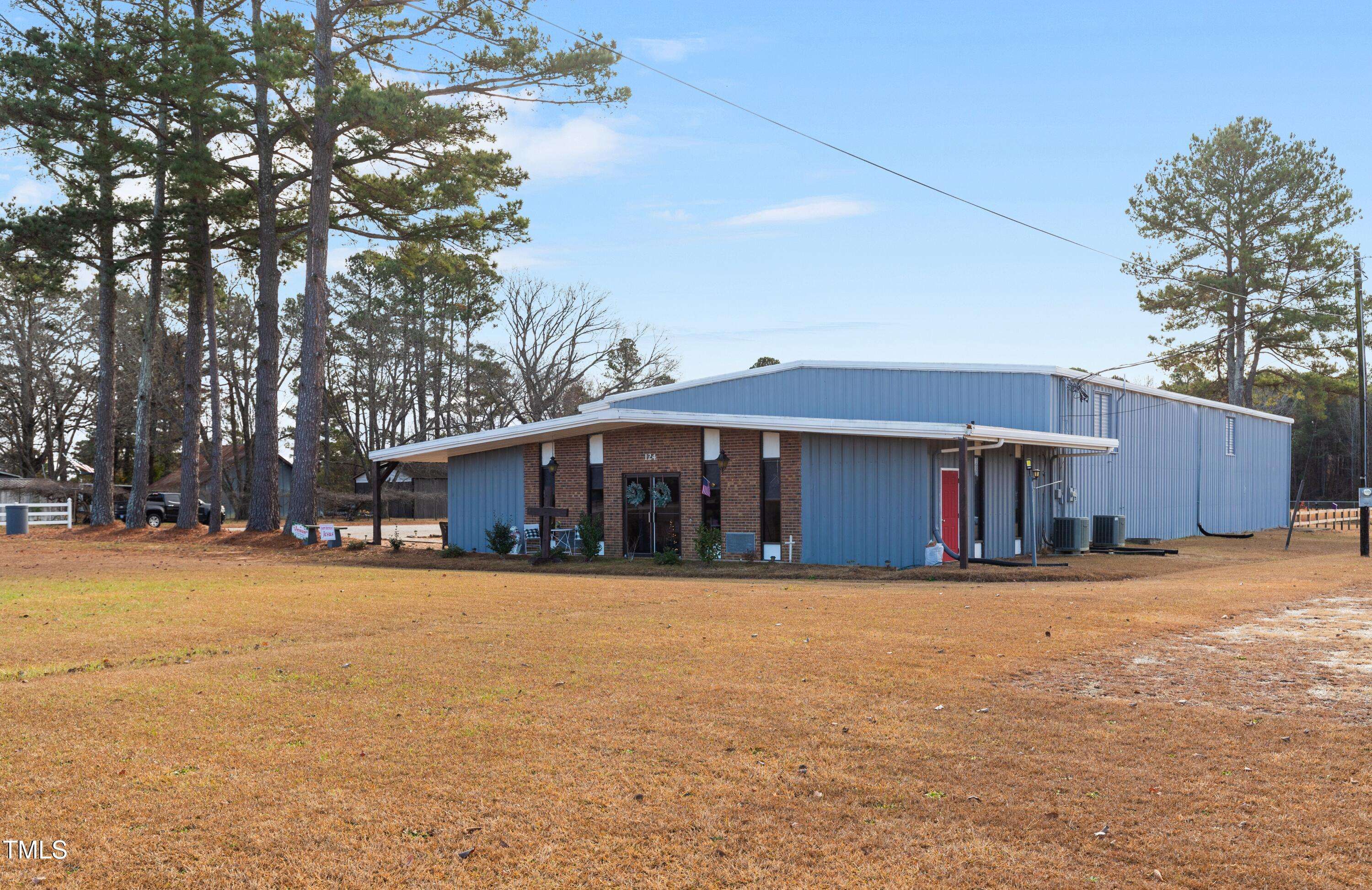 Erwin, NC 28339,124 Don Ron Road