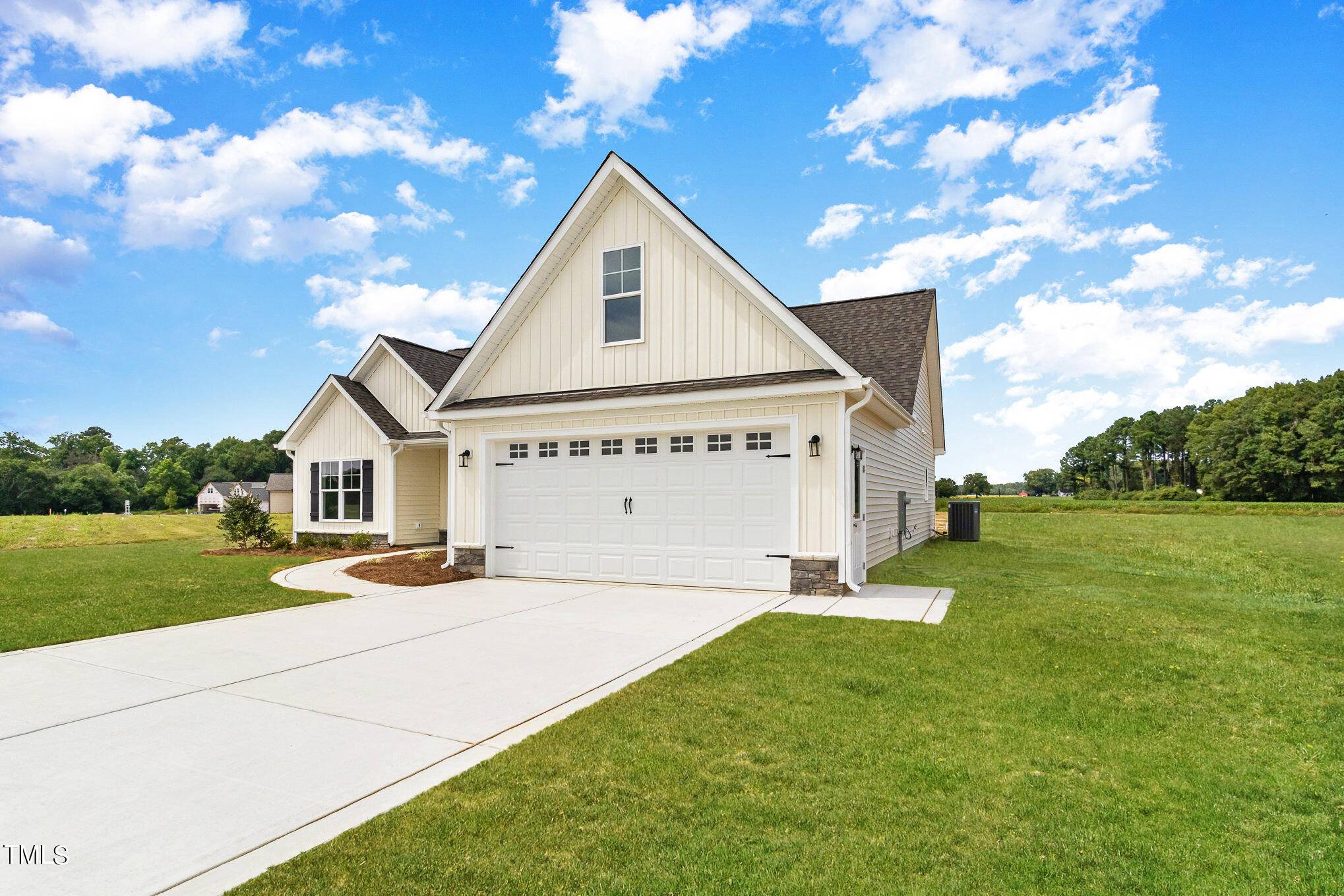 Smithfield, NC 27577,17 Tanseyleaf Drive