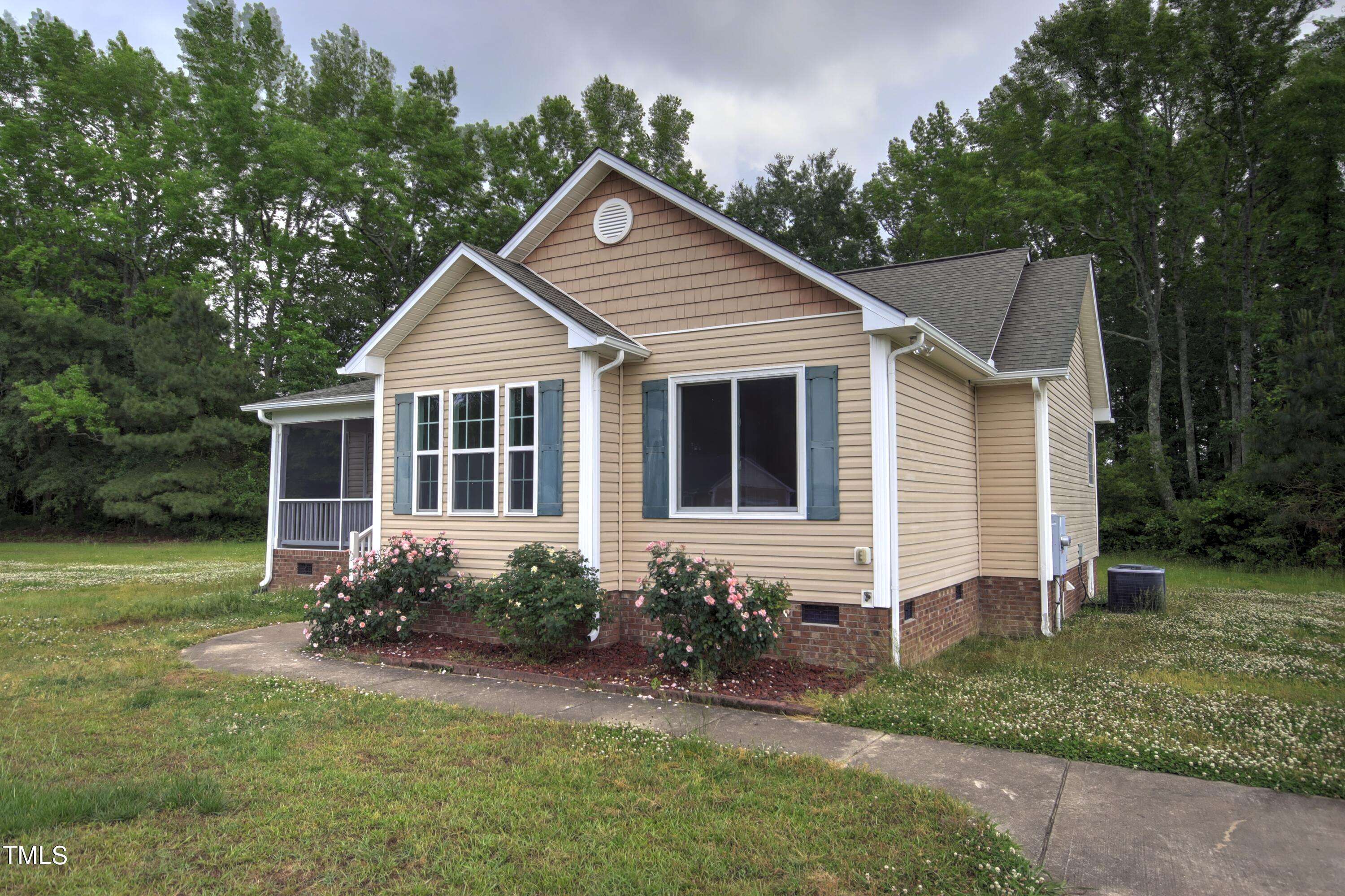 Smithfield, NC 27577,182 Tangueray Drive