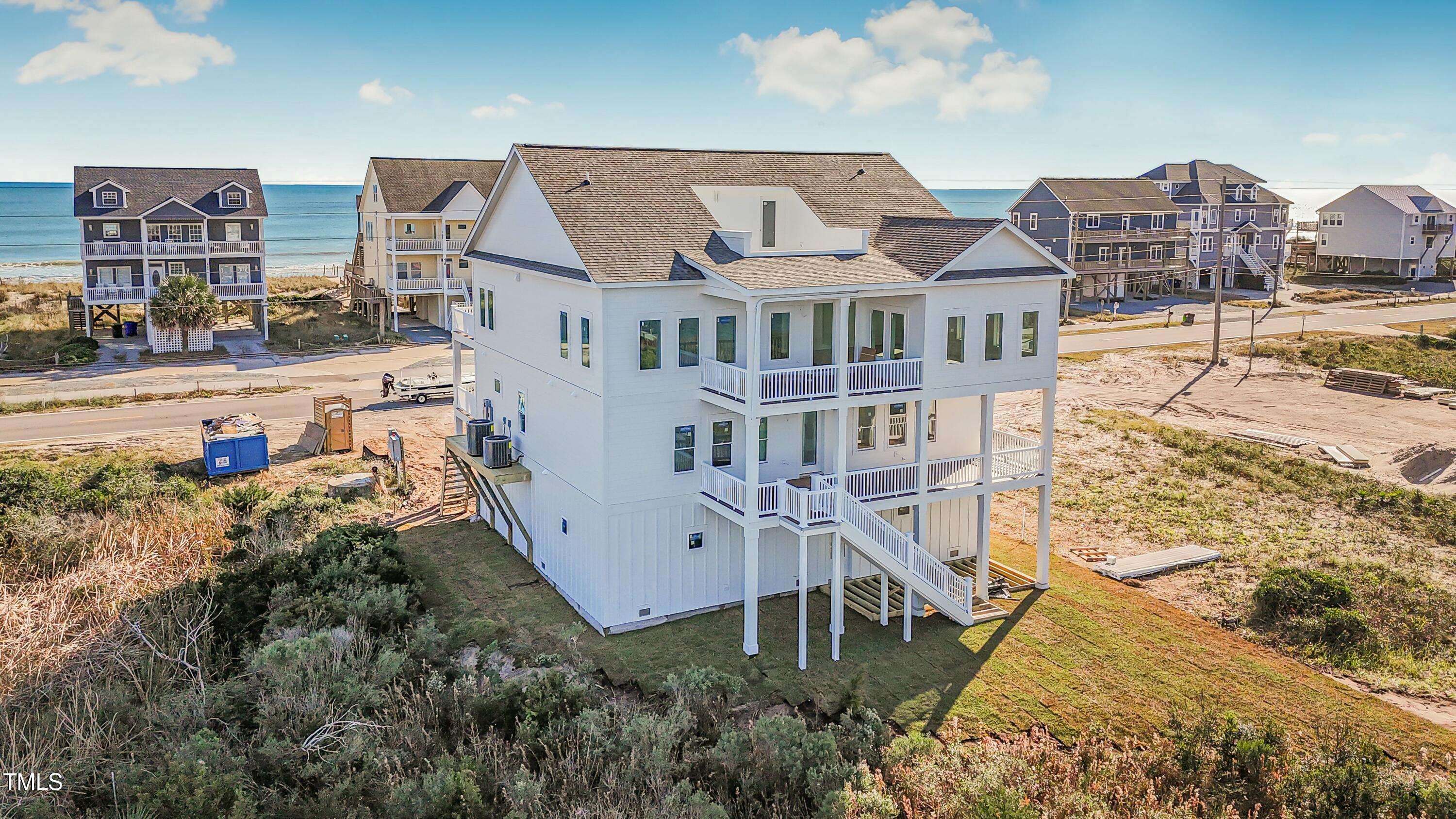 North Topsail Beach, NC 28460,421 New River Inlet Road