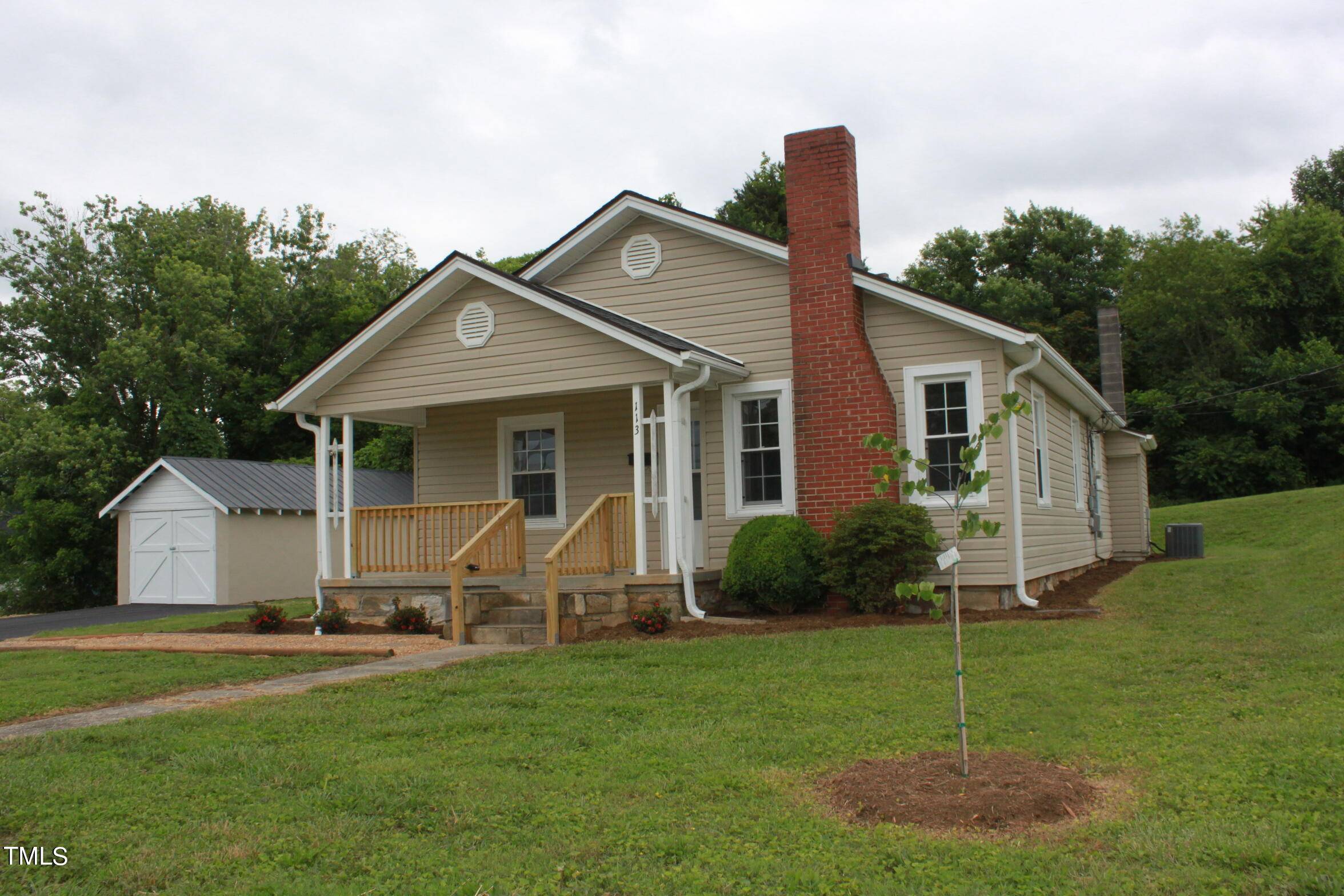 Jonesville, NC 28642,113 S Swaim Street