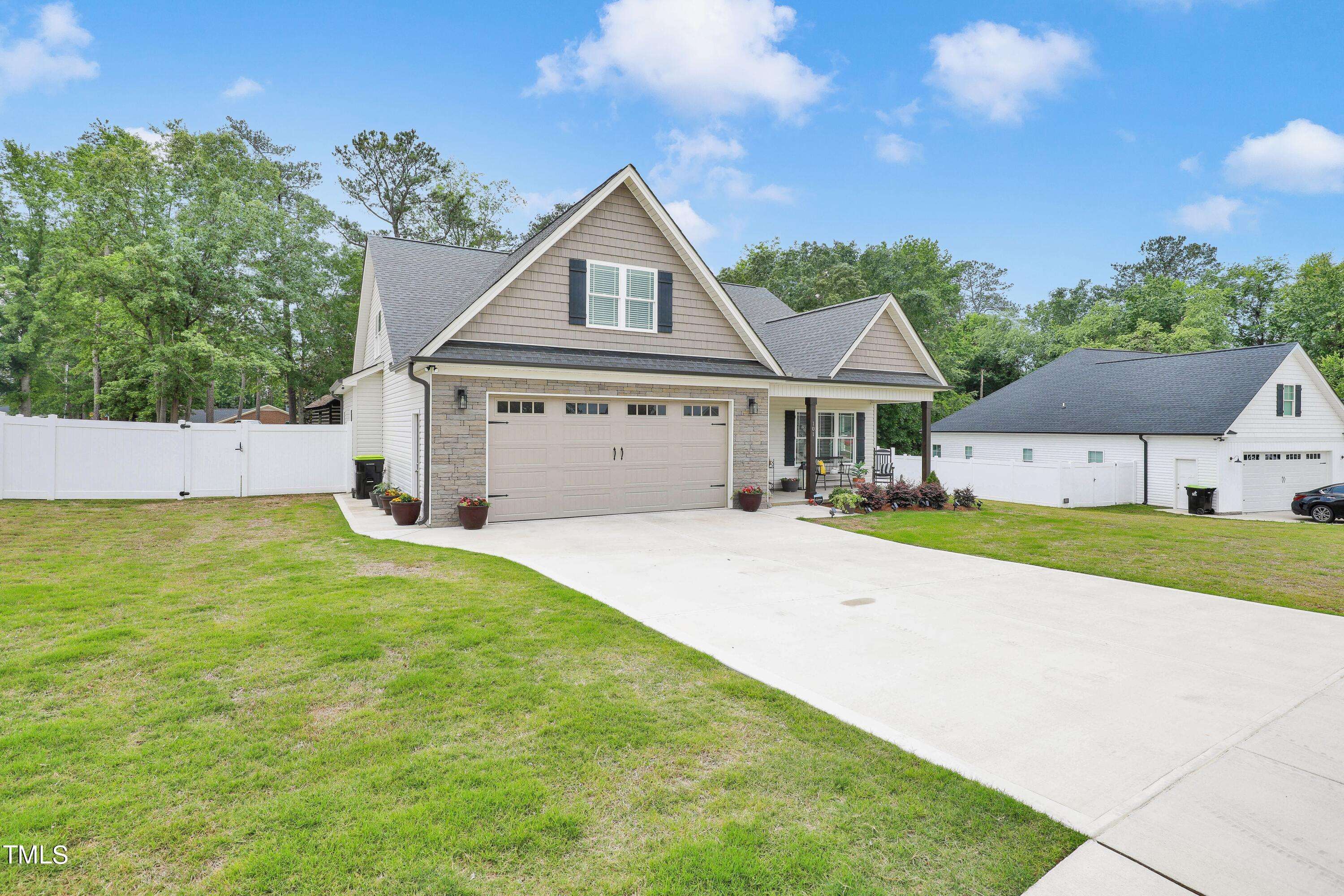 Four Oaks, NC 27524,101 Pecan Valley Way