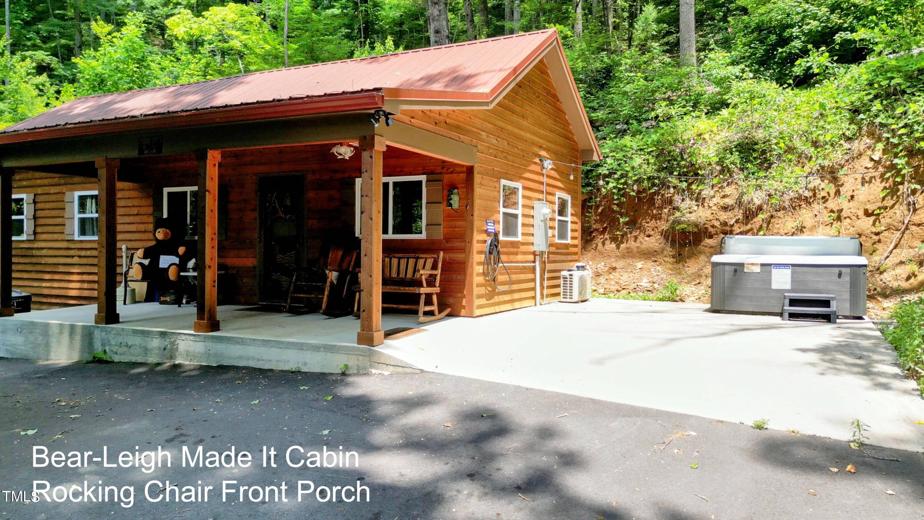 Bryson City, NC 28713,320 & 353 Bear Cove Circle