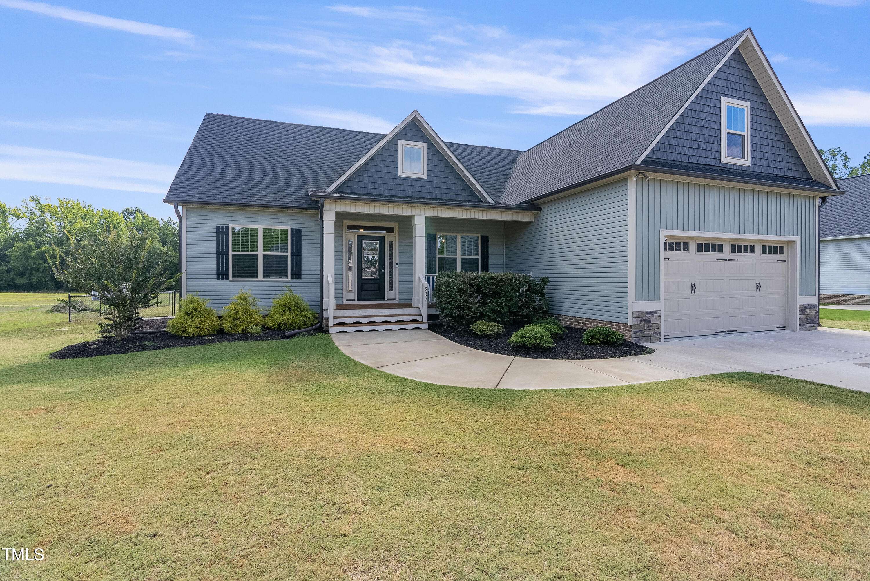 Smithfield, NC 27577,337 Long Grass Drive