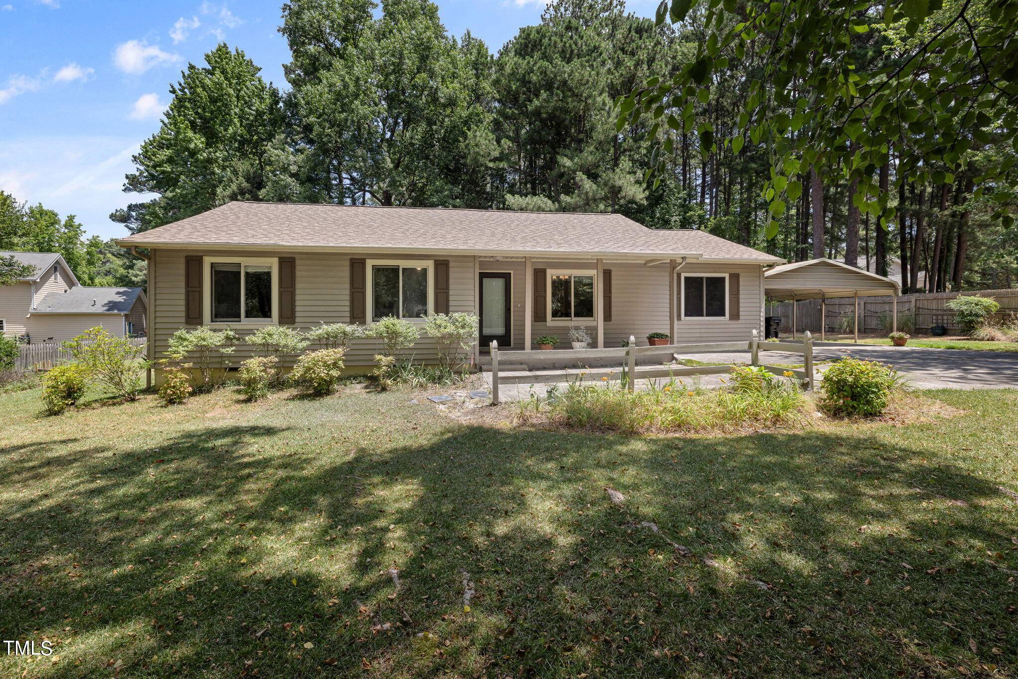 Apex, NC 27502,613 Pinewood Drive