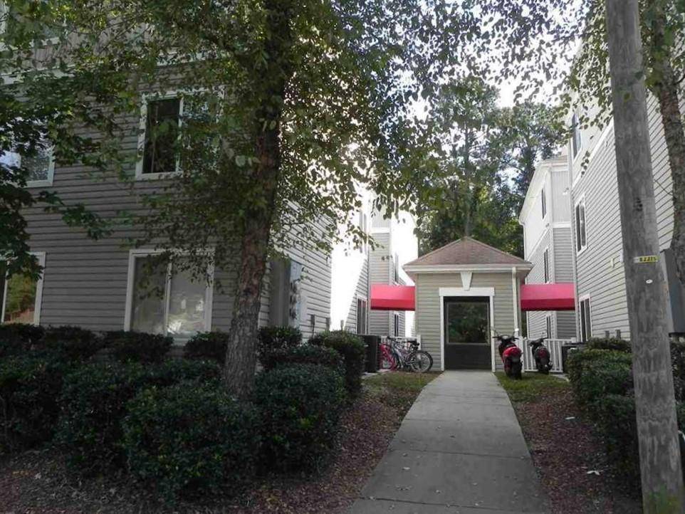 Raleigh, NC 27606,1341 Crab Orchard Drive #Apt 302