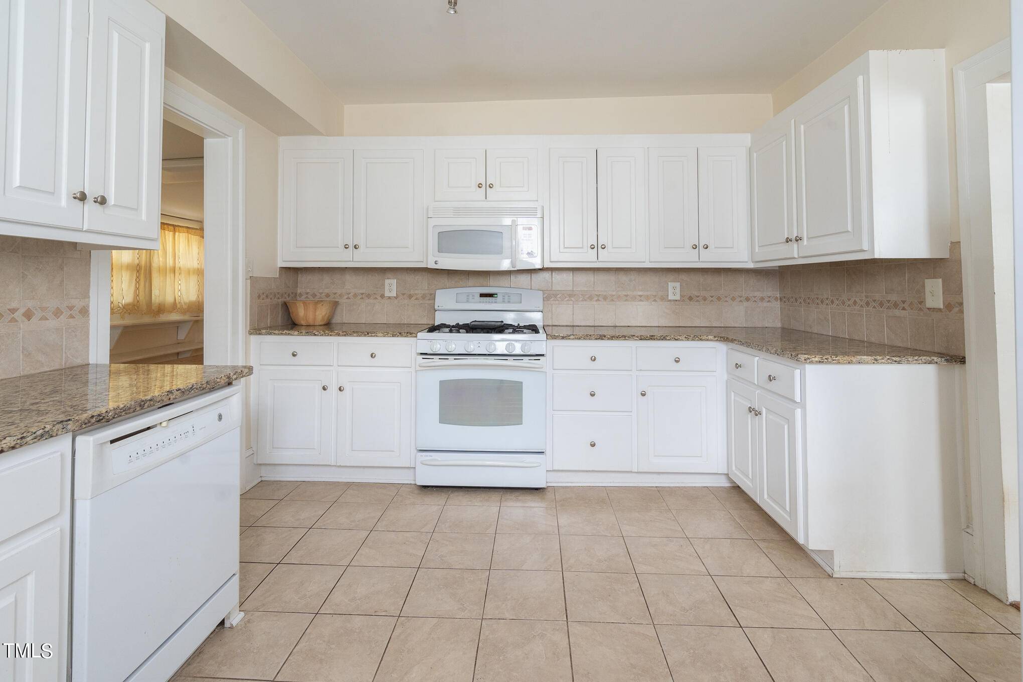 Tarboro, NC 27886,605 Saint David Street